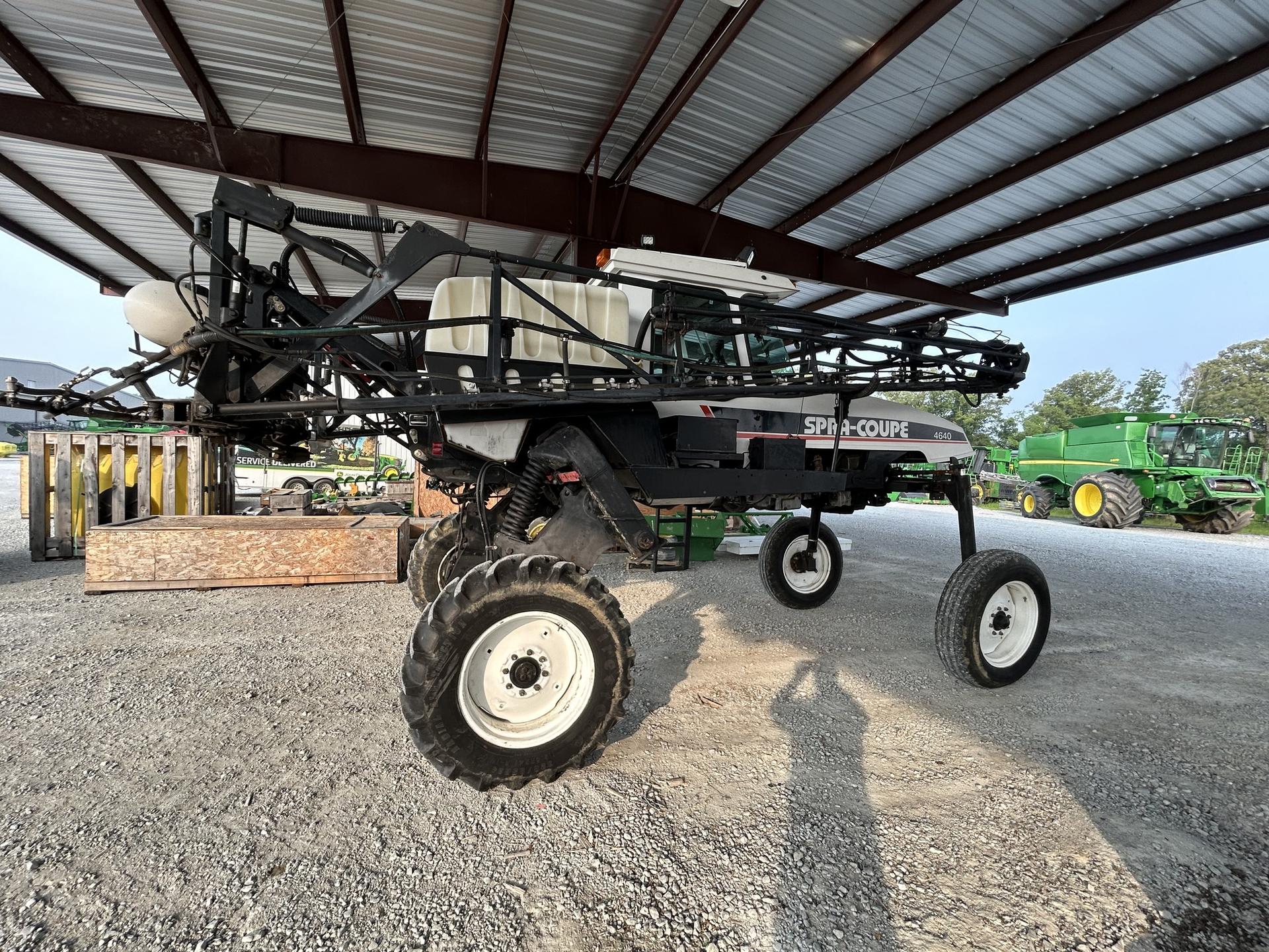 2004 Agco 4640 Spra-Coupe Image