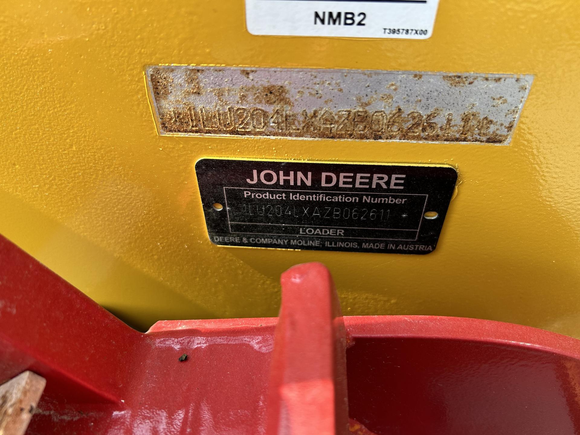 2021 John Deere 204L Image