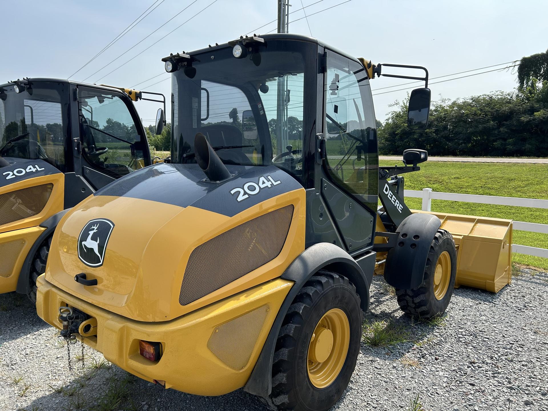 2021 John Deere 204L Image