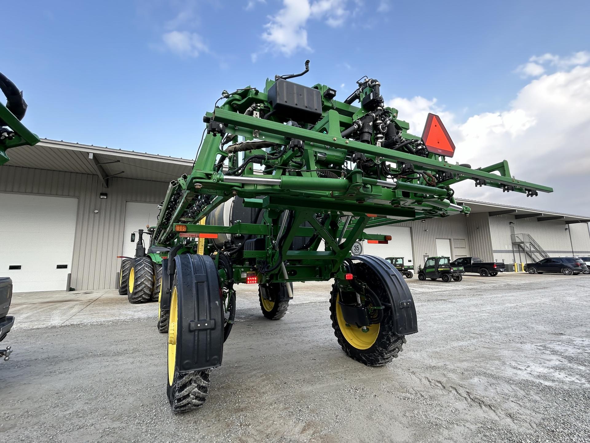 2019 John Deere R4038 Image