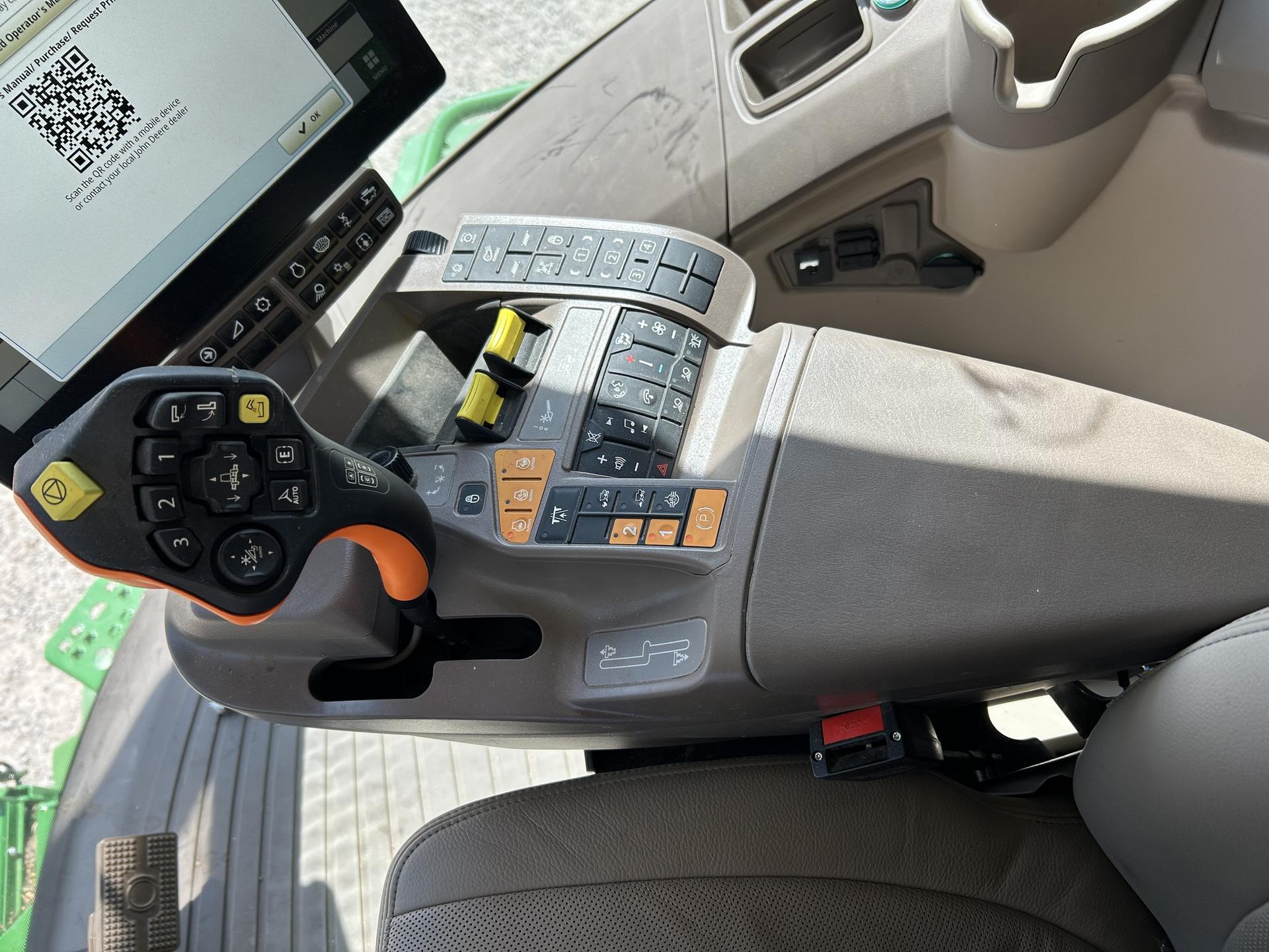2024 John Deere S780 Image