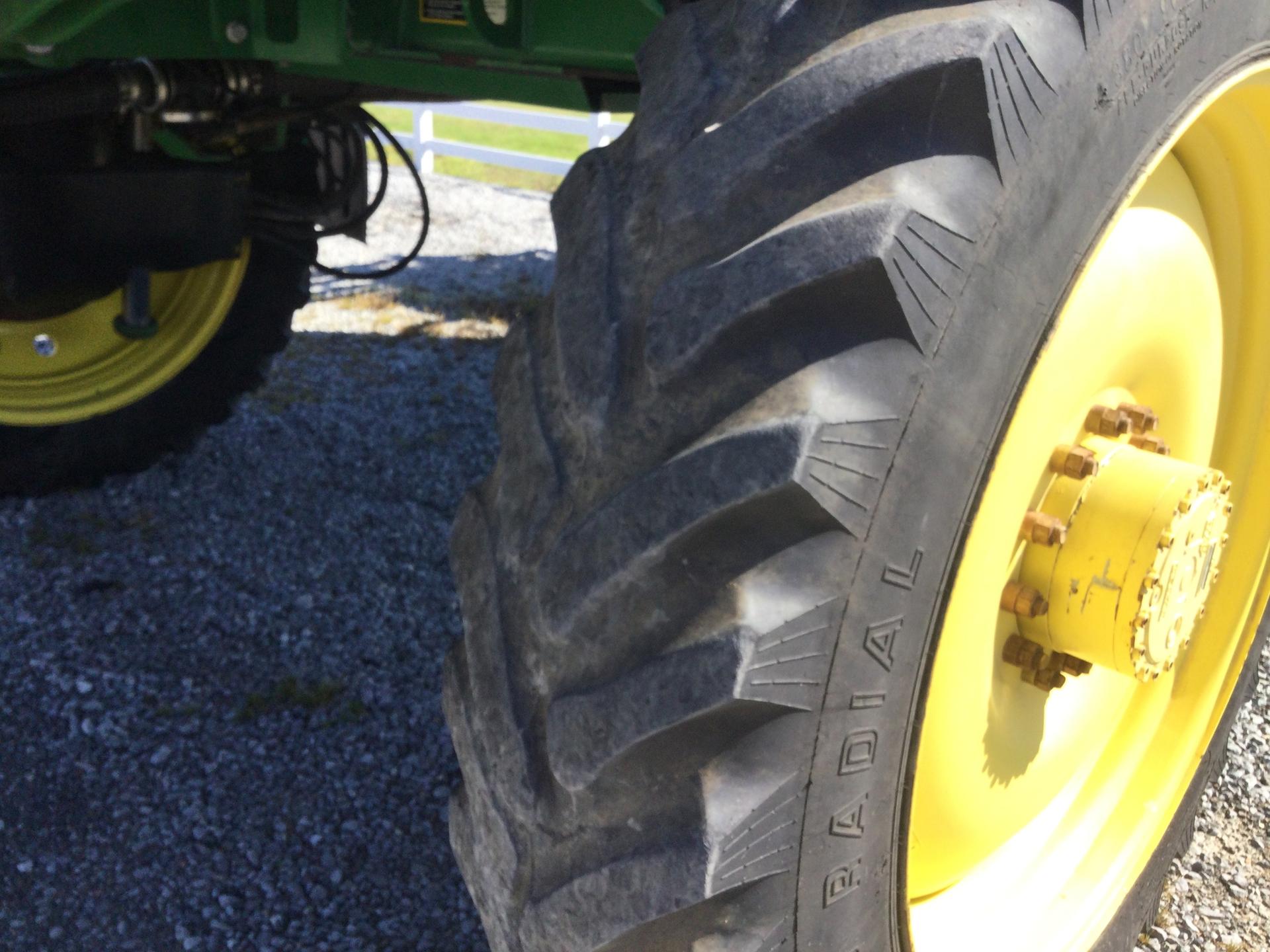 2015 John Deere R4030 Image