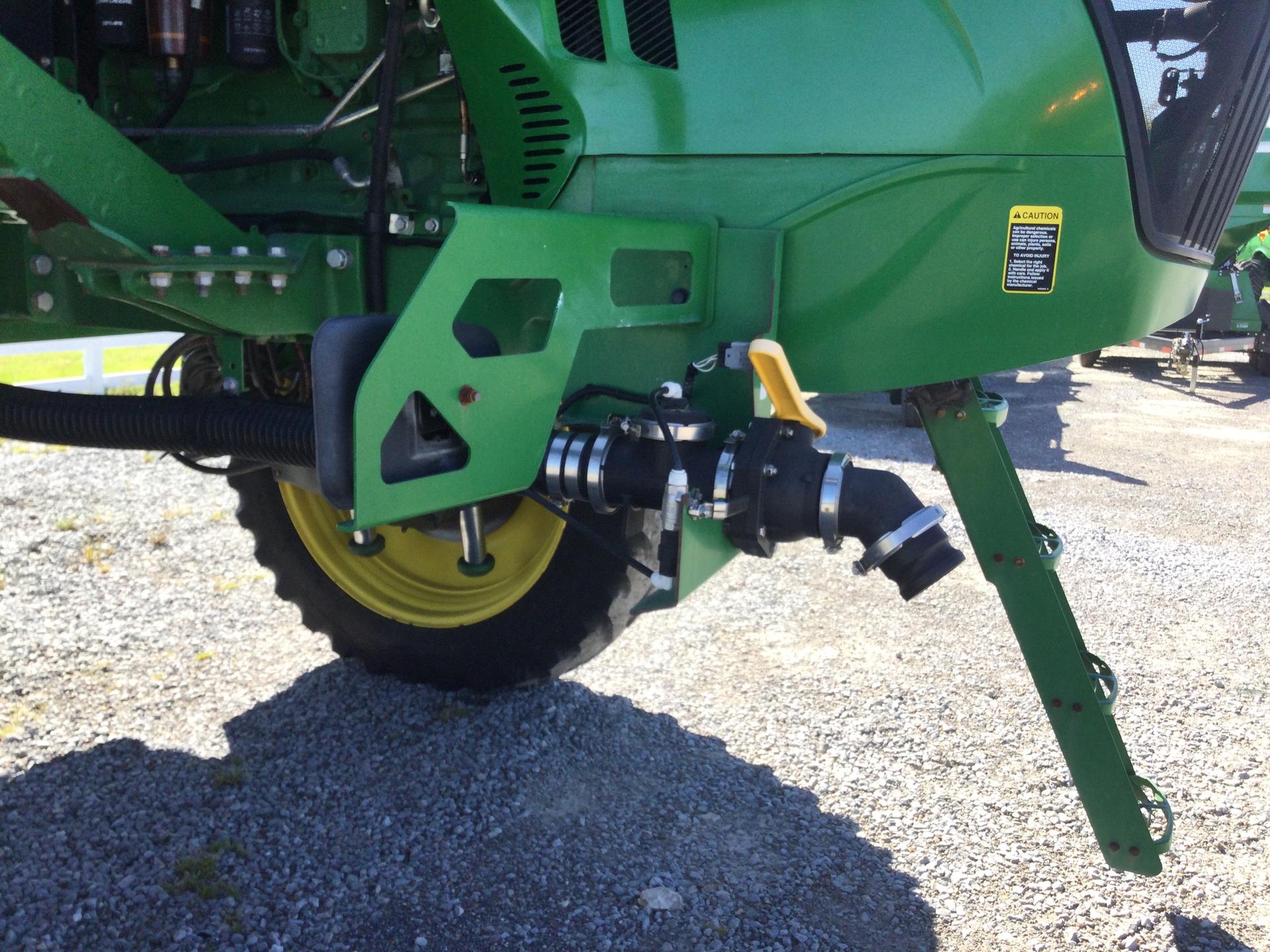 2015 John Deere R4030 Image