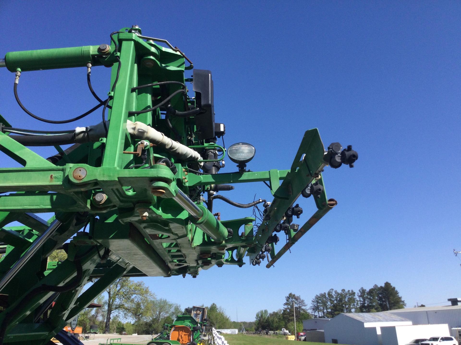2015 John Deere R4030 Image