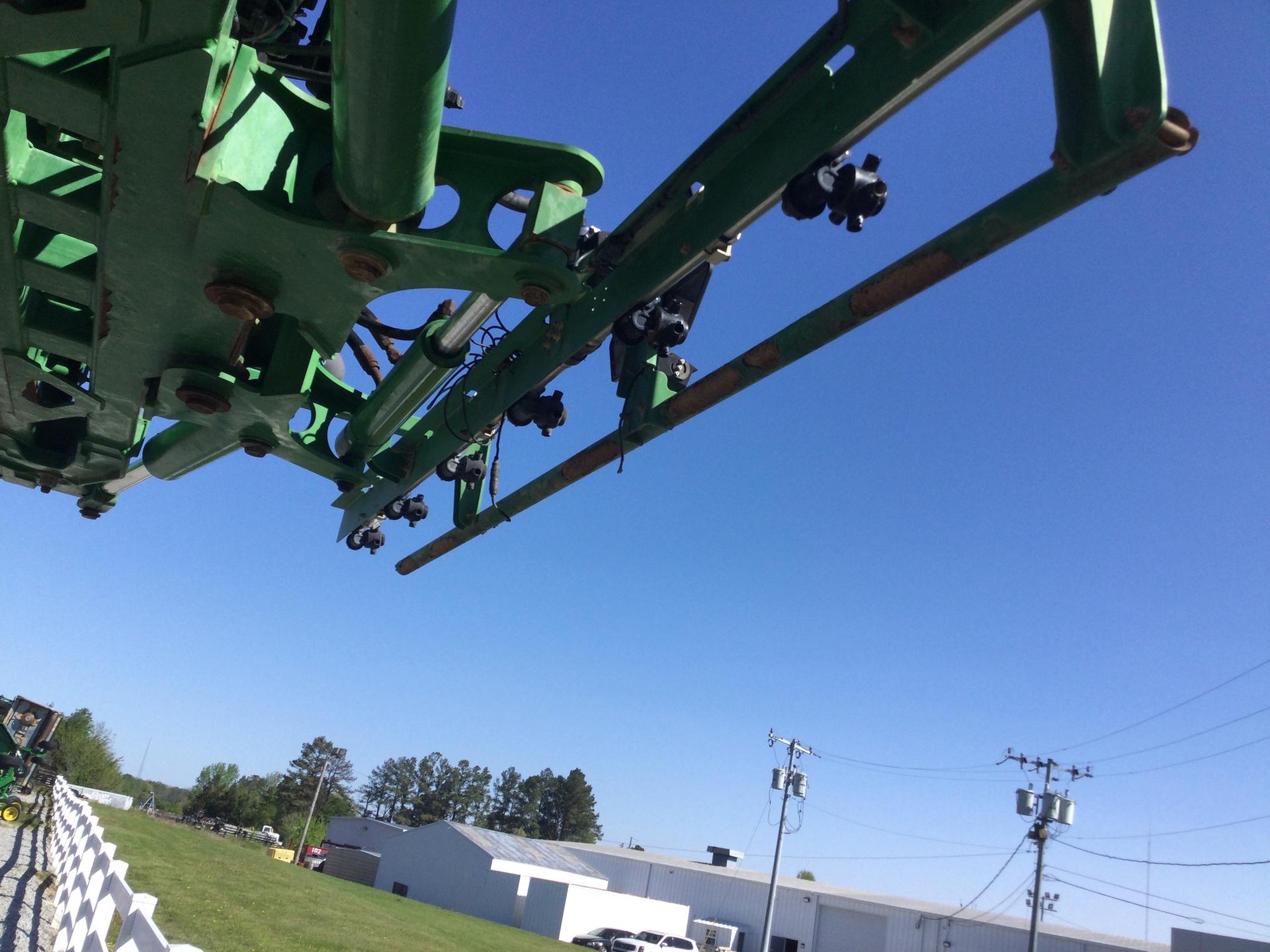 2015 John Deere R4030 Image