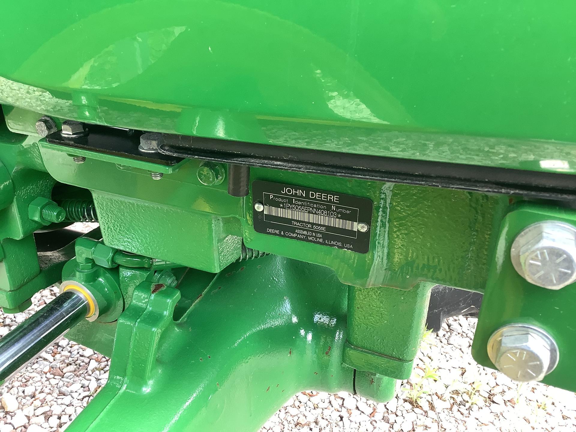 2022 John Deere 5055E Image