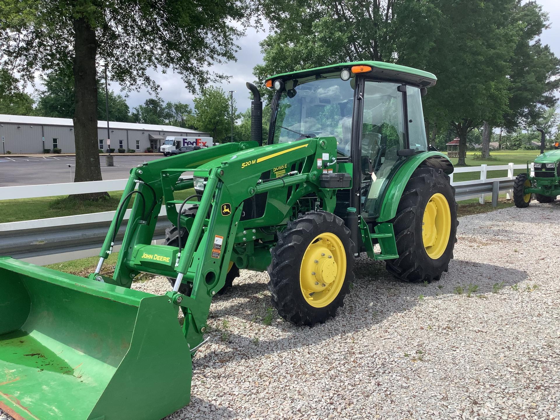 2022 John Deere 5055E Image