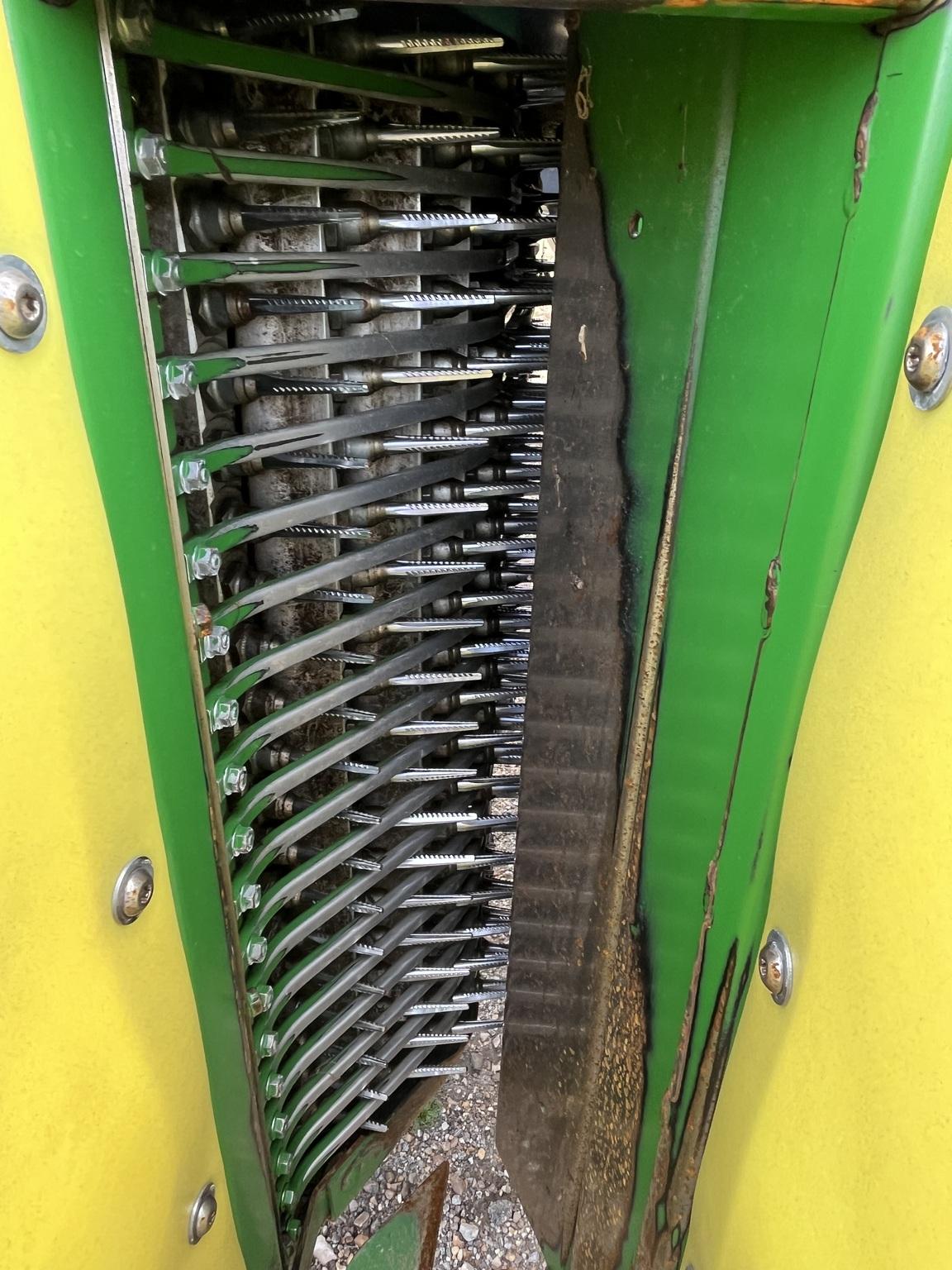 2021 John Deere CP690 Image