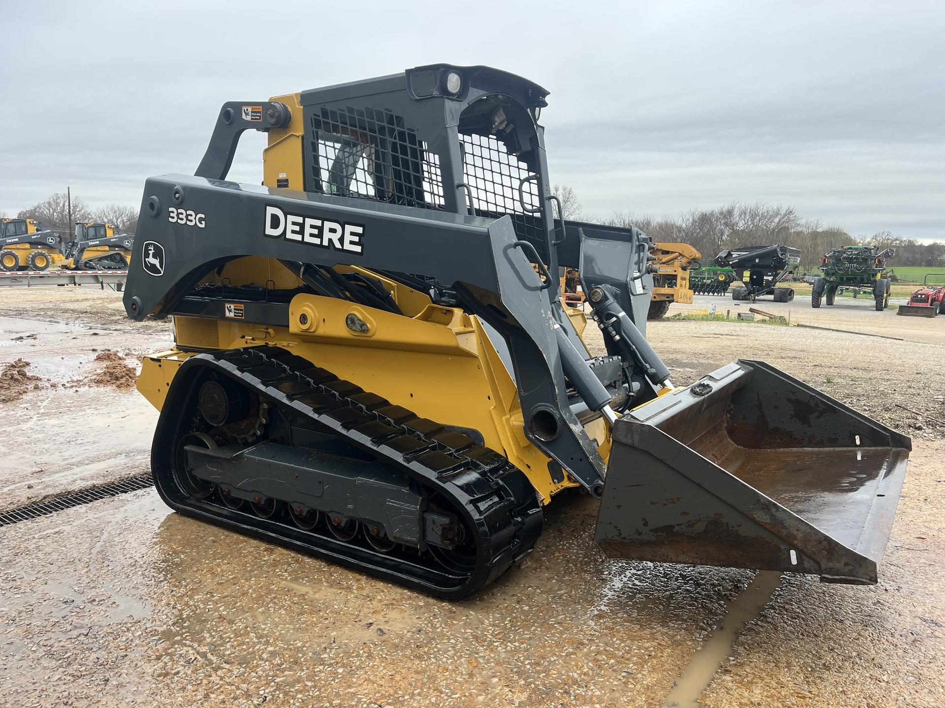 2019 John Deere 333G Image