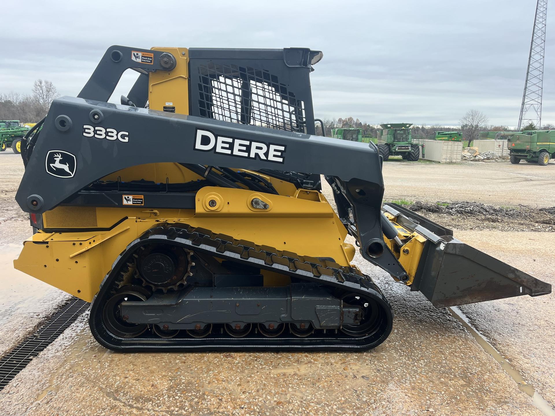 2019 John Deere 333G Image