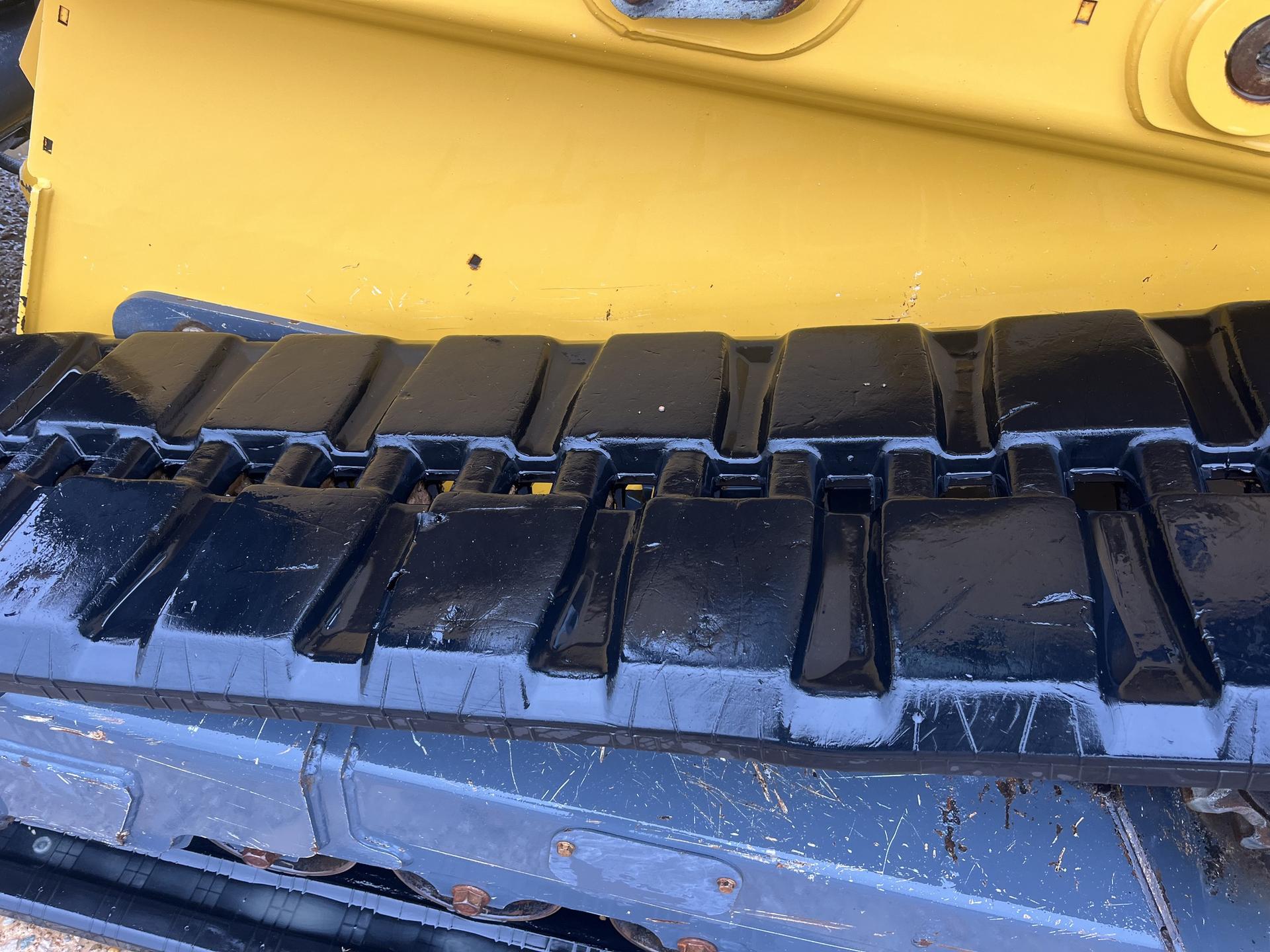 2019 John Deere 333G Image