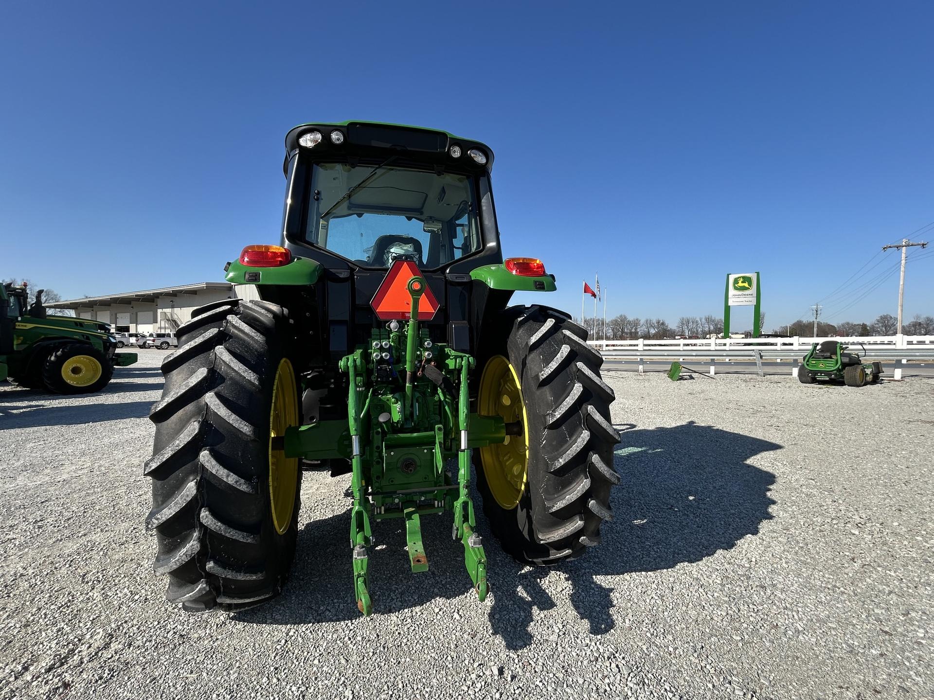 2022 John Deere 6155M Image