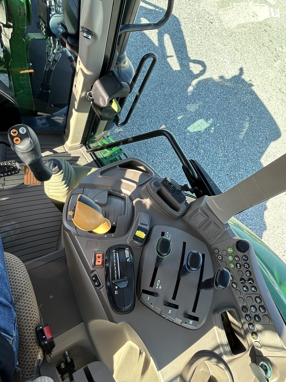 2022 John Deere 6155M Image