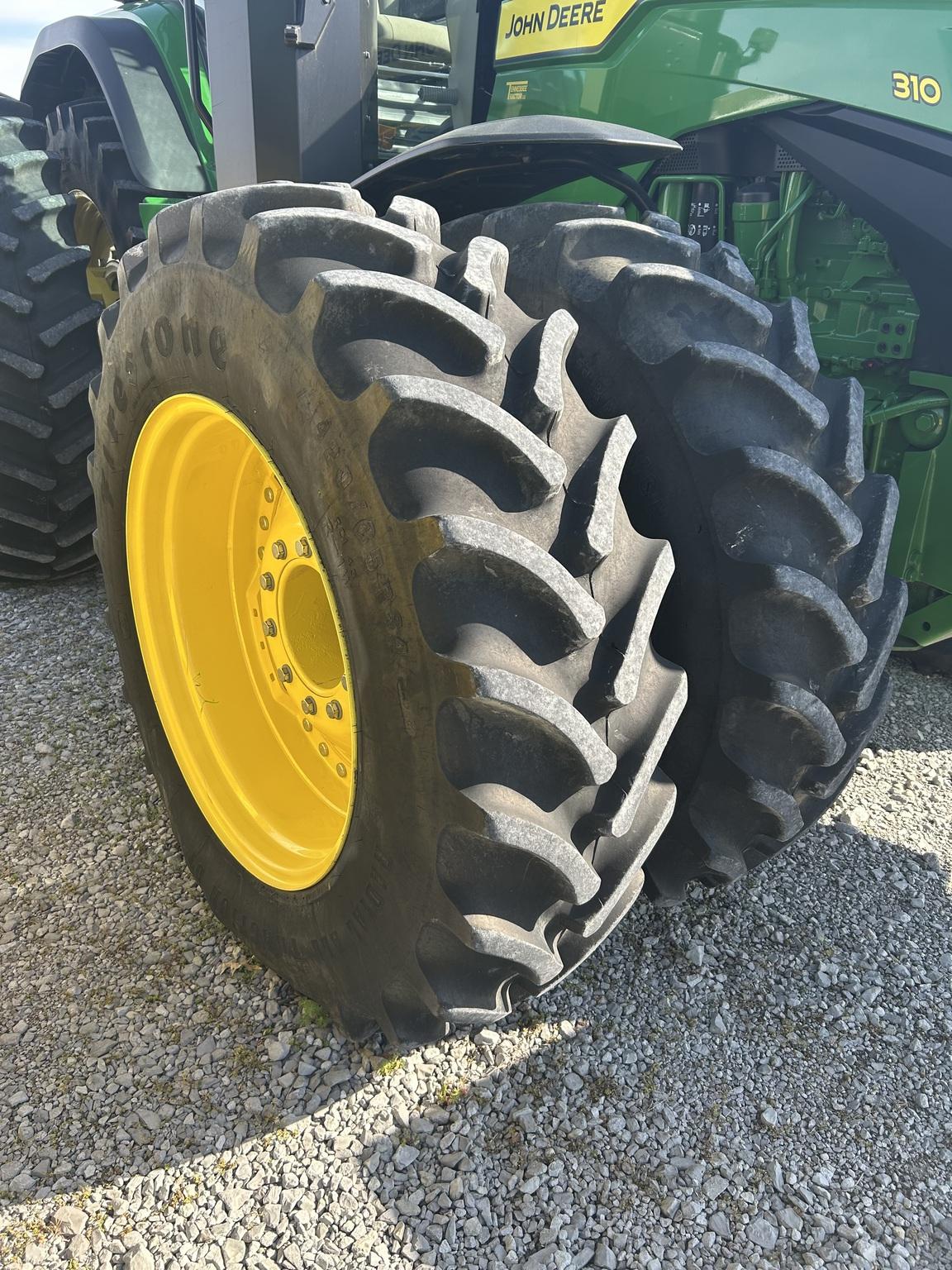 2024 John Deere 8R 310 Image