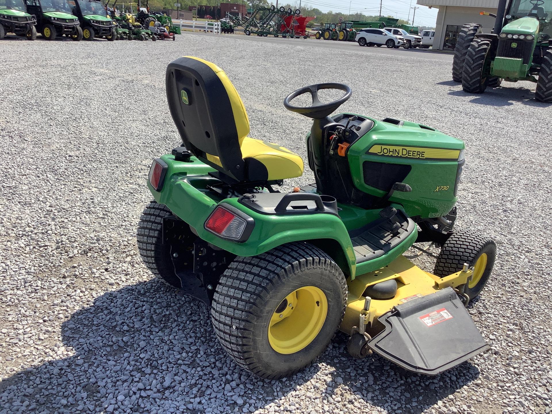 2018 John Deere X730 Image