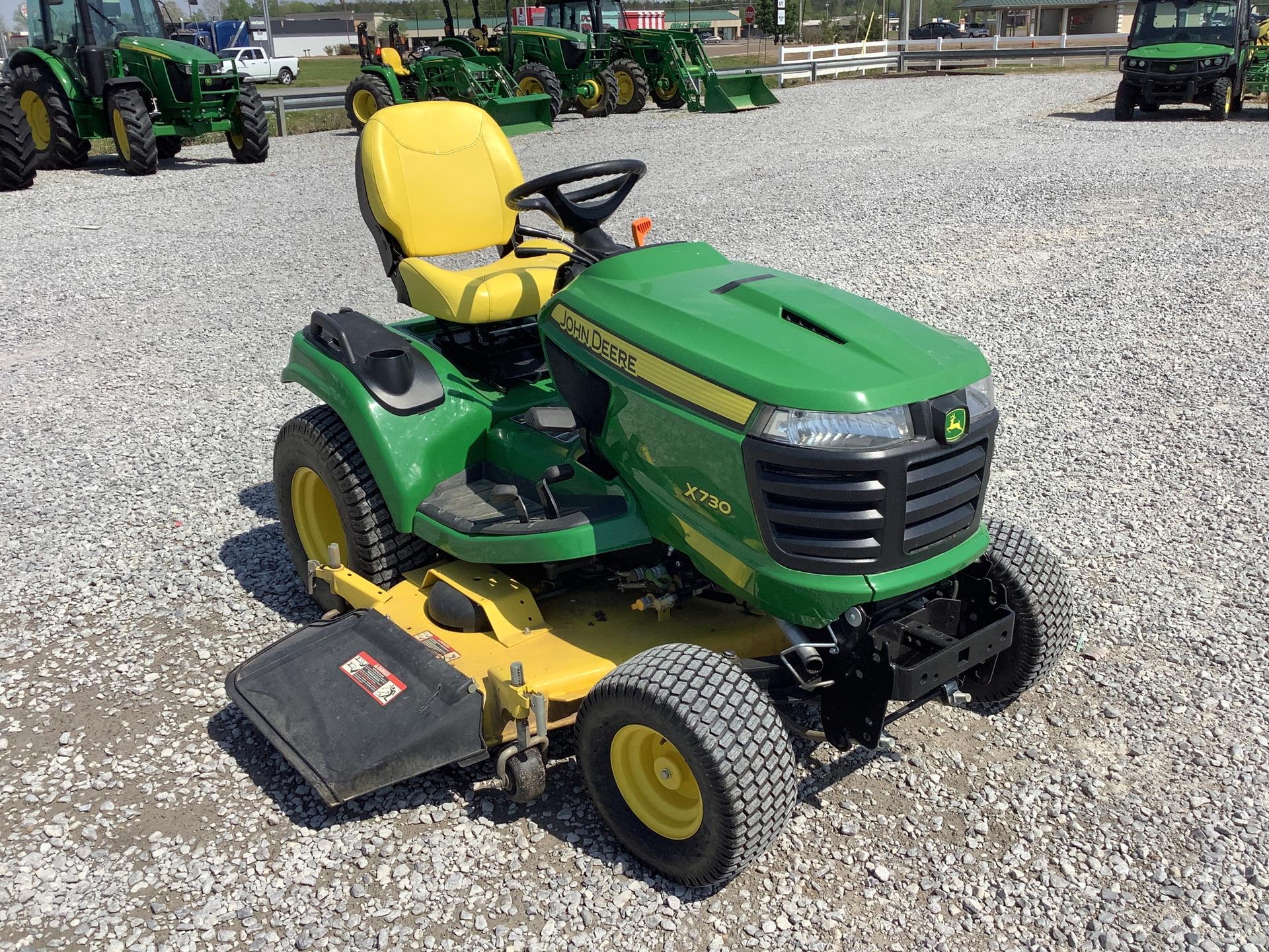 2018 John Deere X730 Image