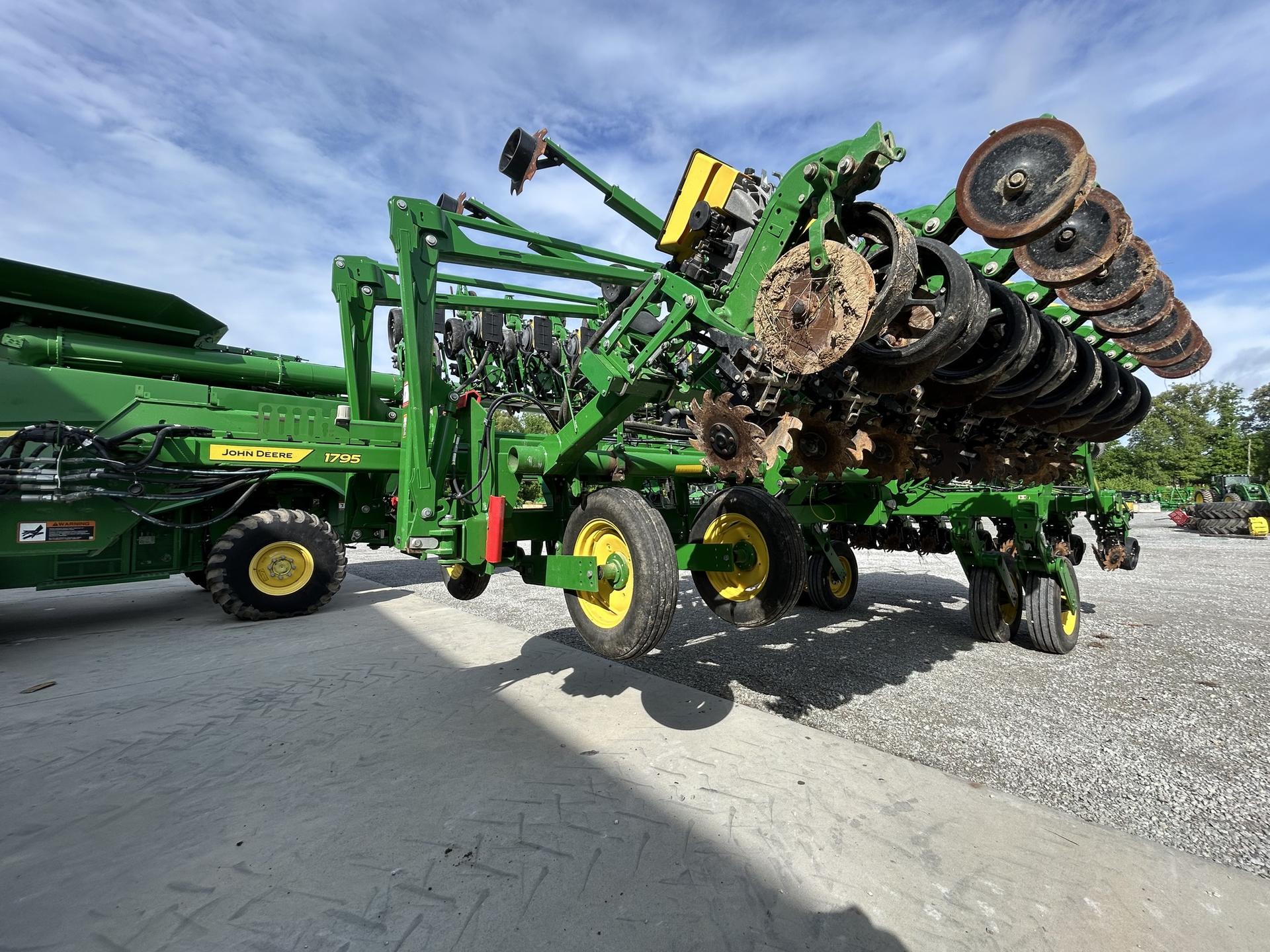 2022 John Deere 1795 Image