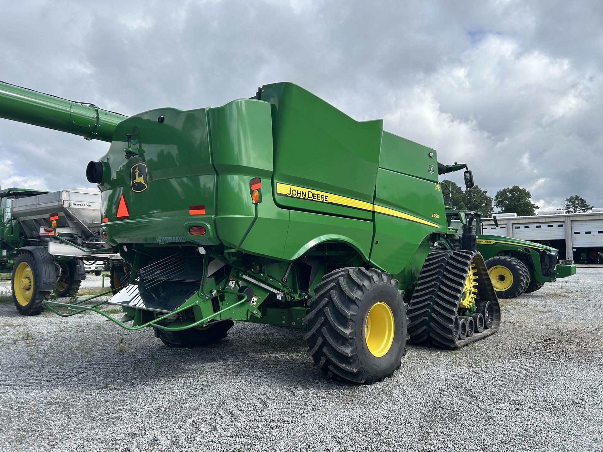 2022 John Deere S790 Image