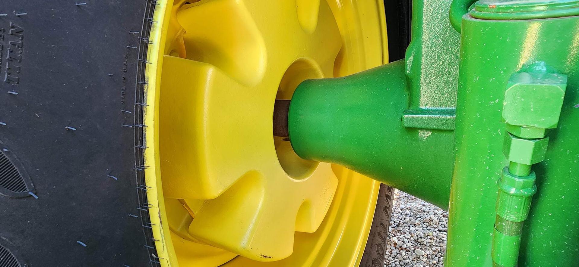 2023 John Deere 8R 310 Image
