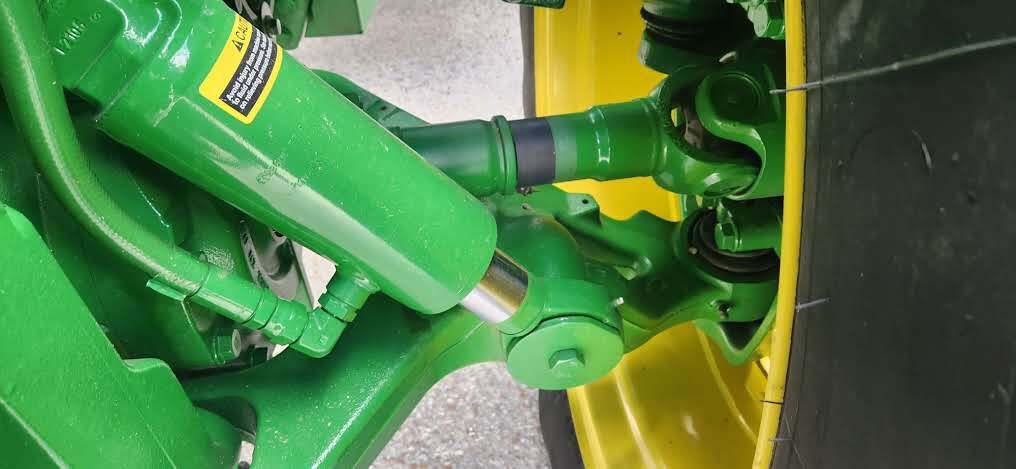 2023 John Deere 8R 310 Image
