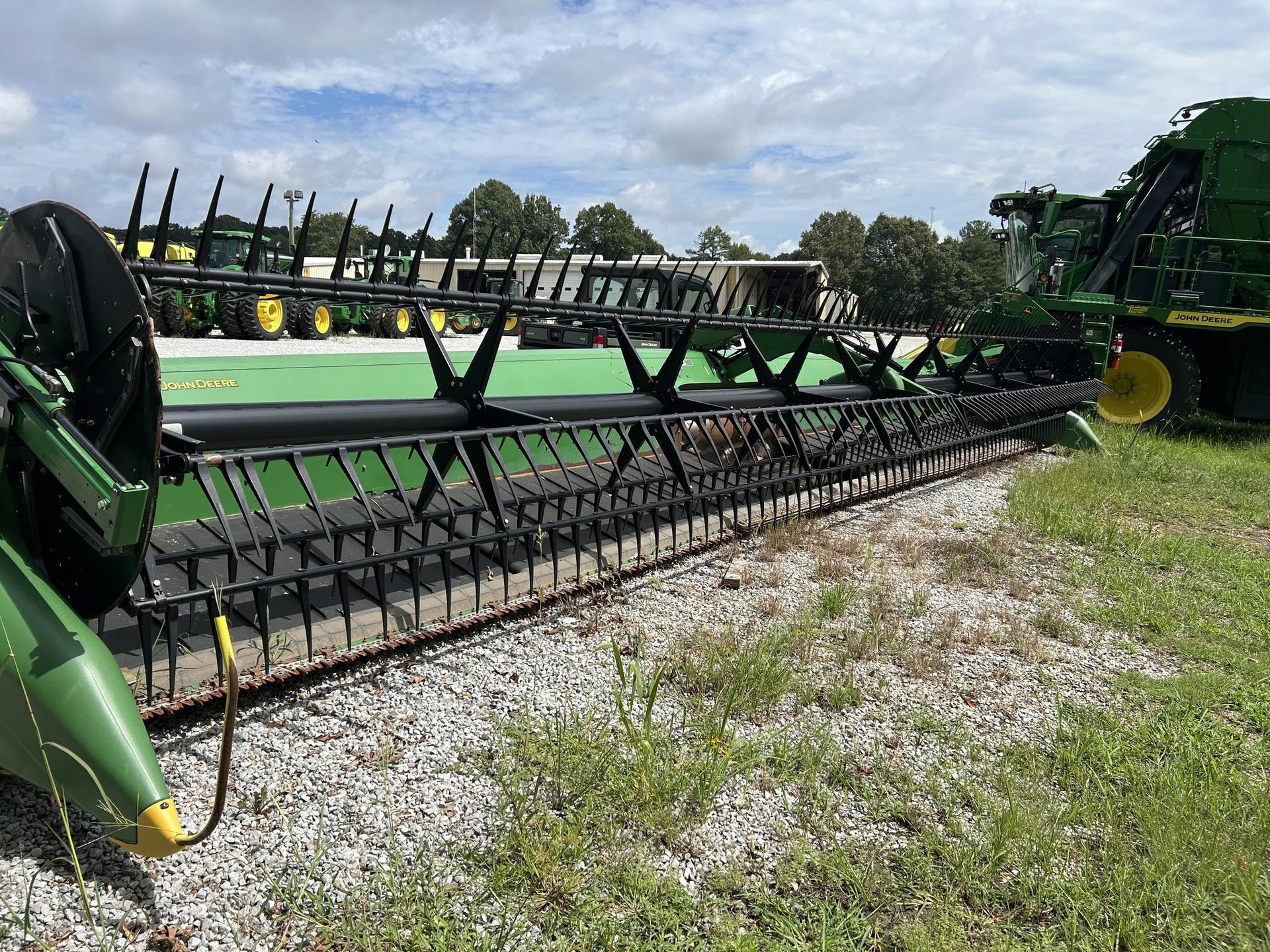 2017 John Deere 640FD Image