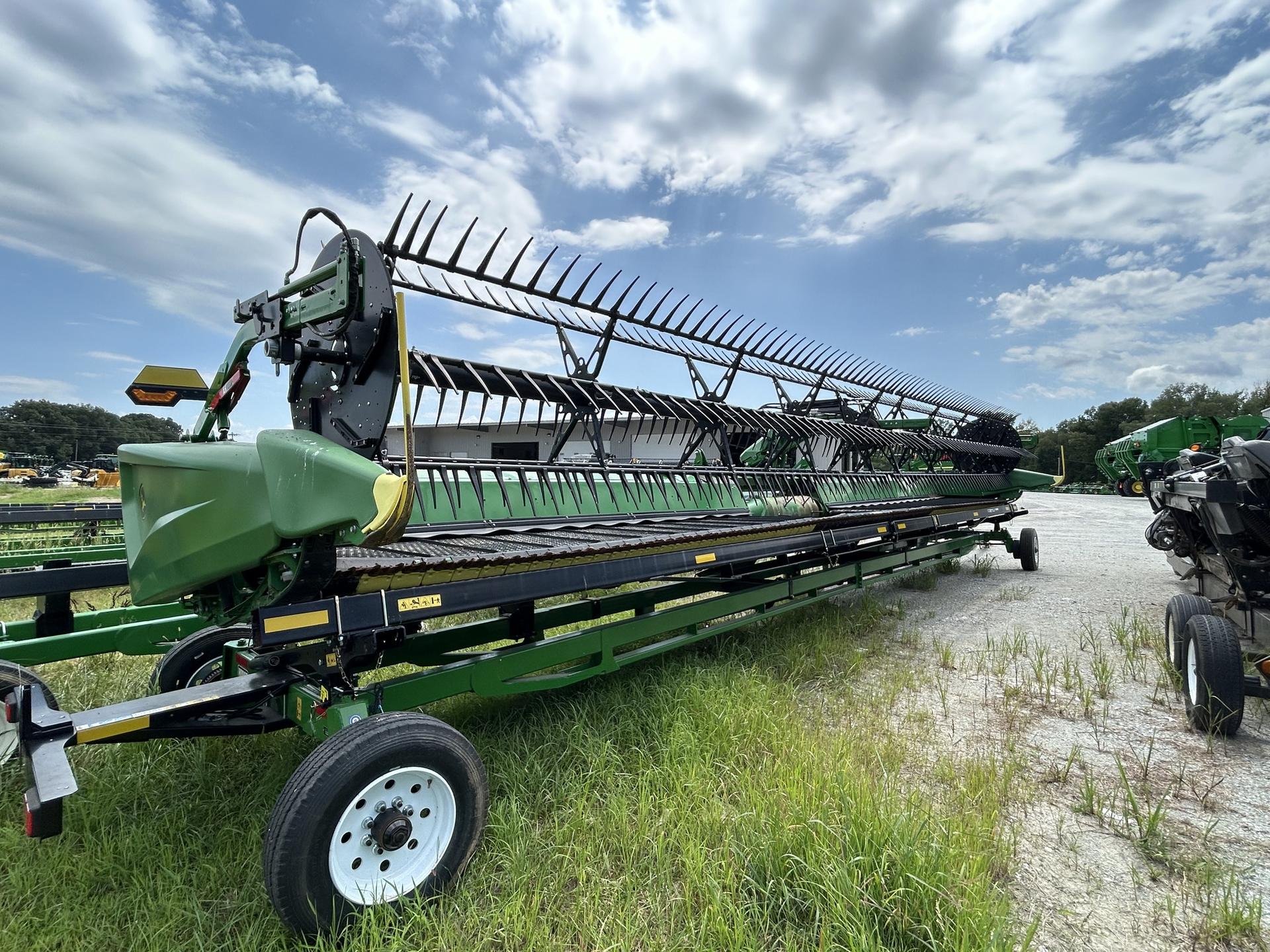 2022 John Deere HD40F Image