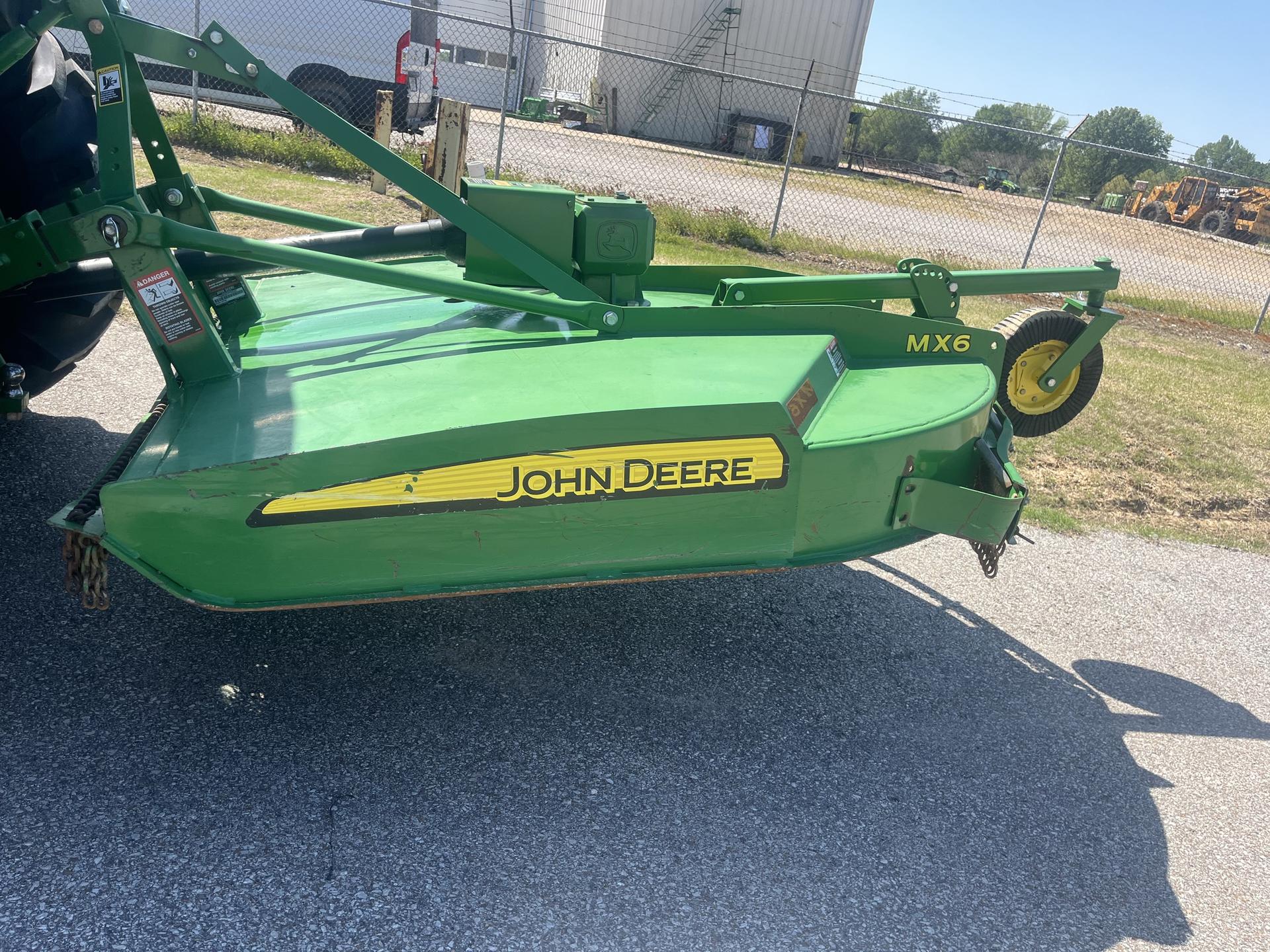 2019 John Deere MX6 Image