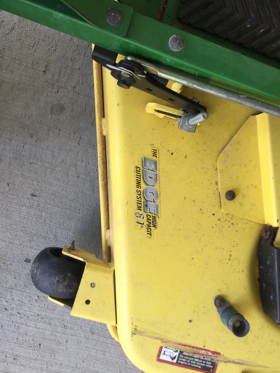 2012 John Deere Z665 Image