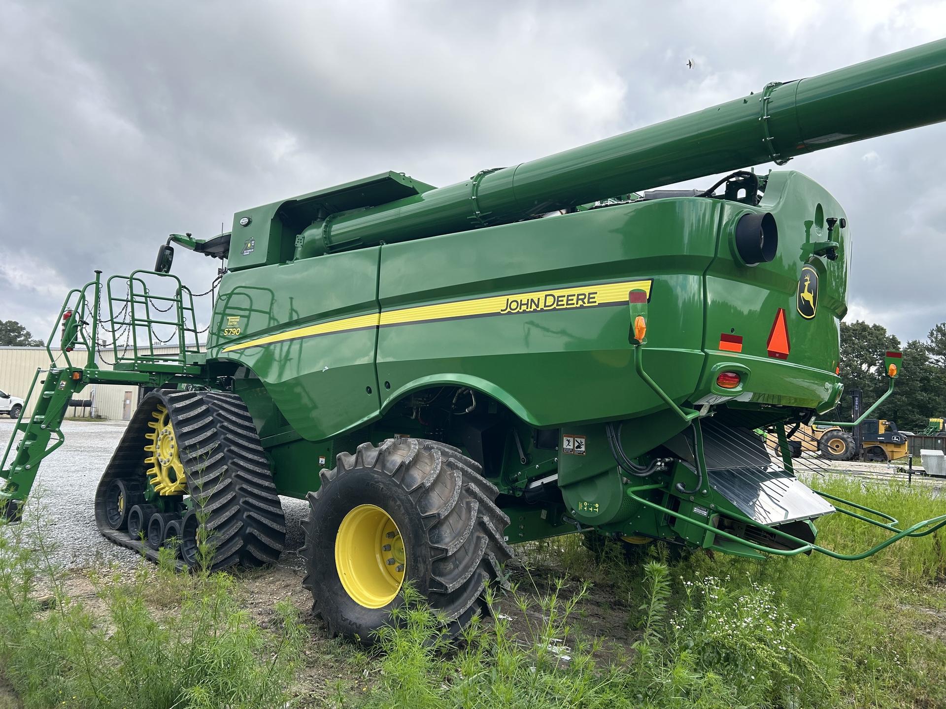 2022 John Deere S790 Image