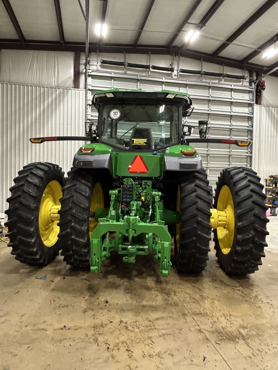 2024 John Deere 8R 310 Image