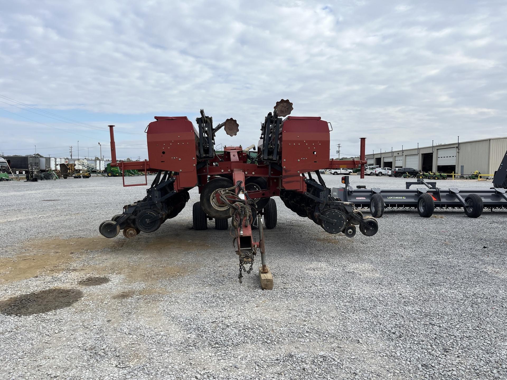 2005 Case IH 5500 Image