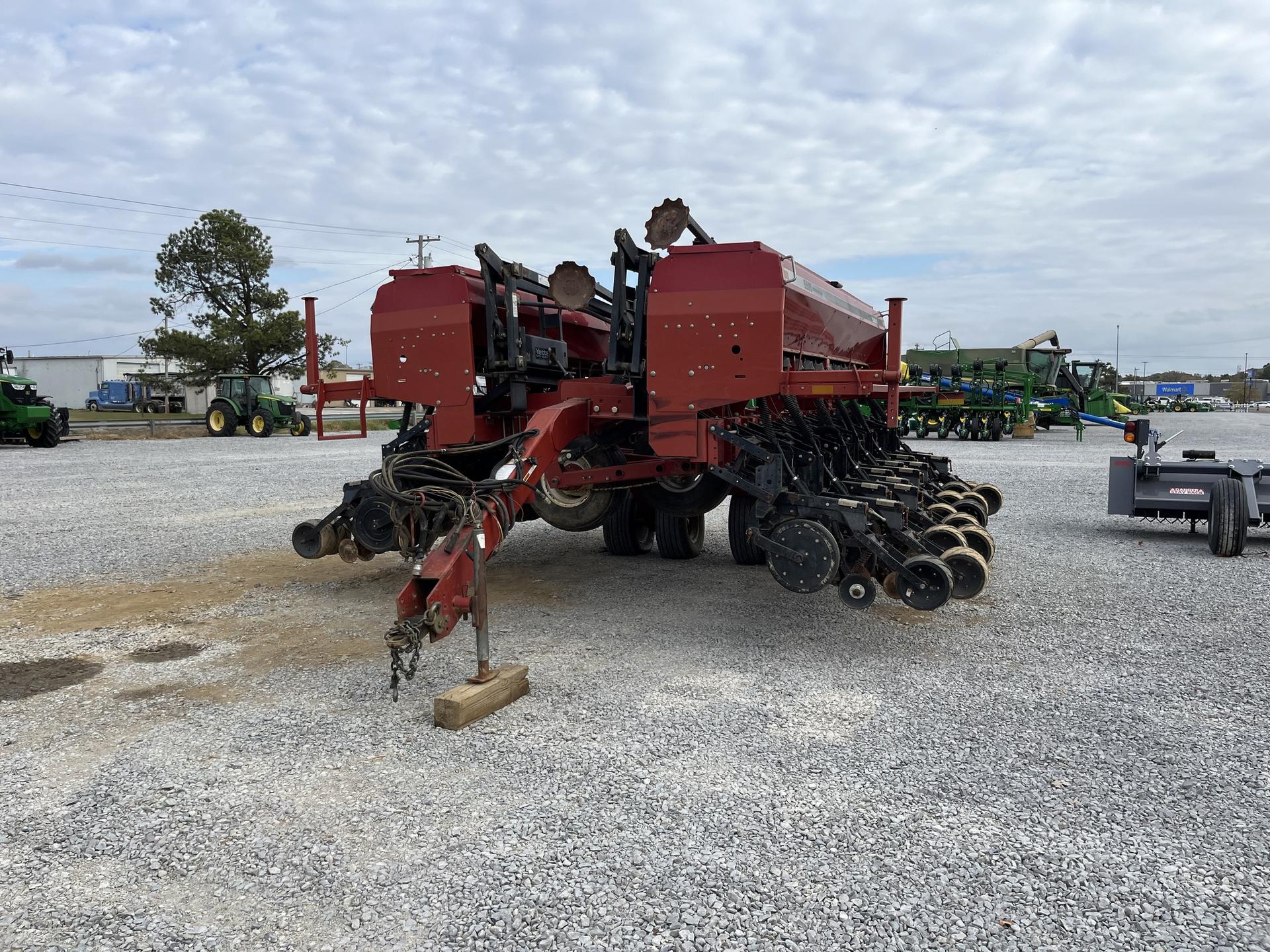 2005 Case IH 5500 Image
