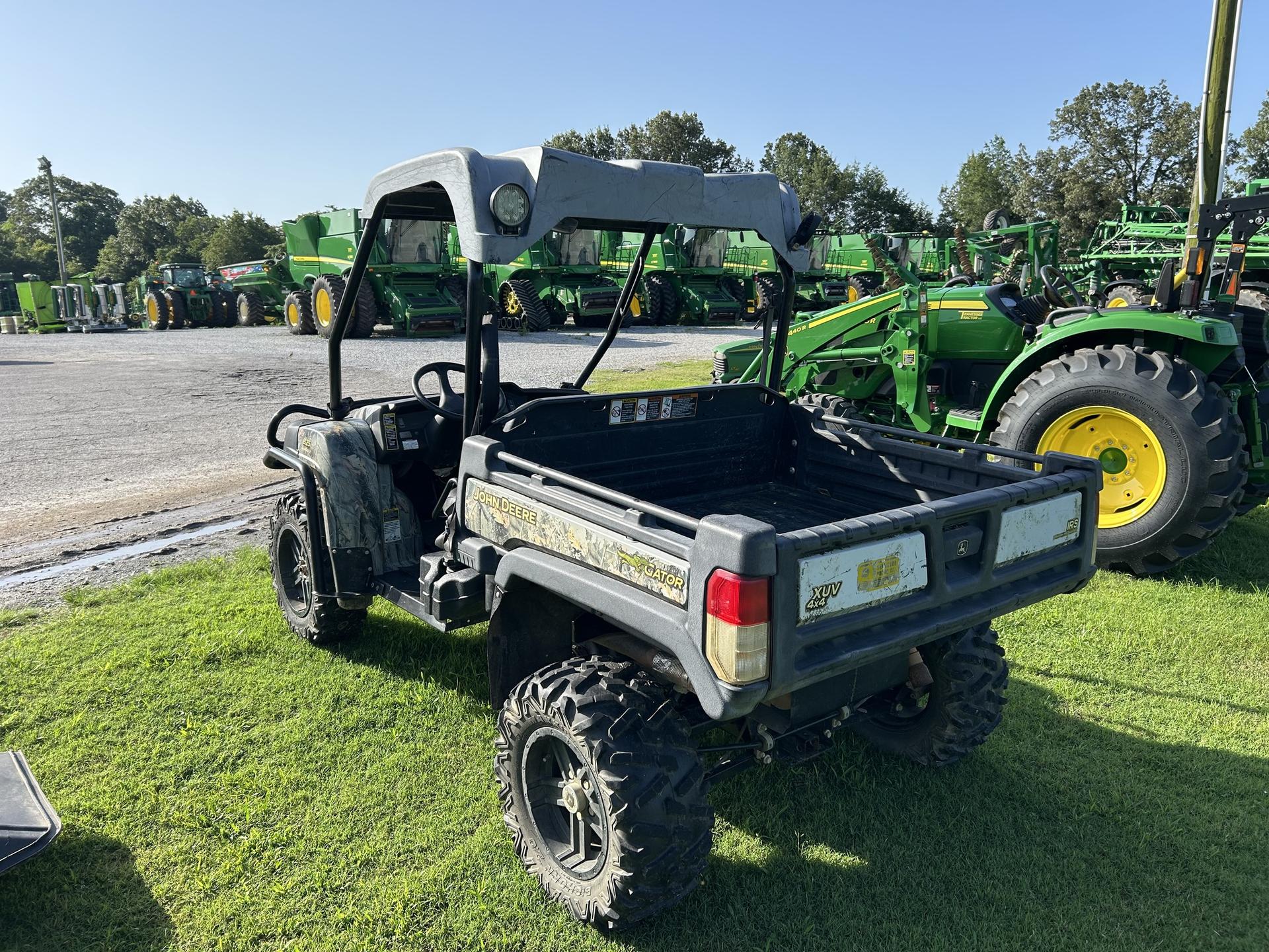 2013 John Deere XUV 825I CAMO Image