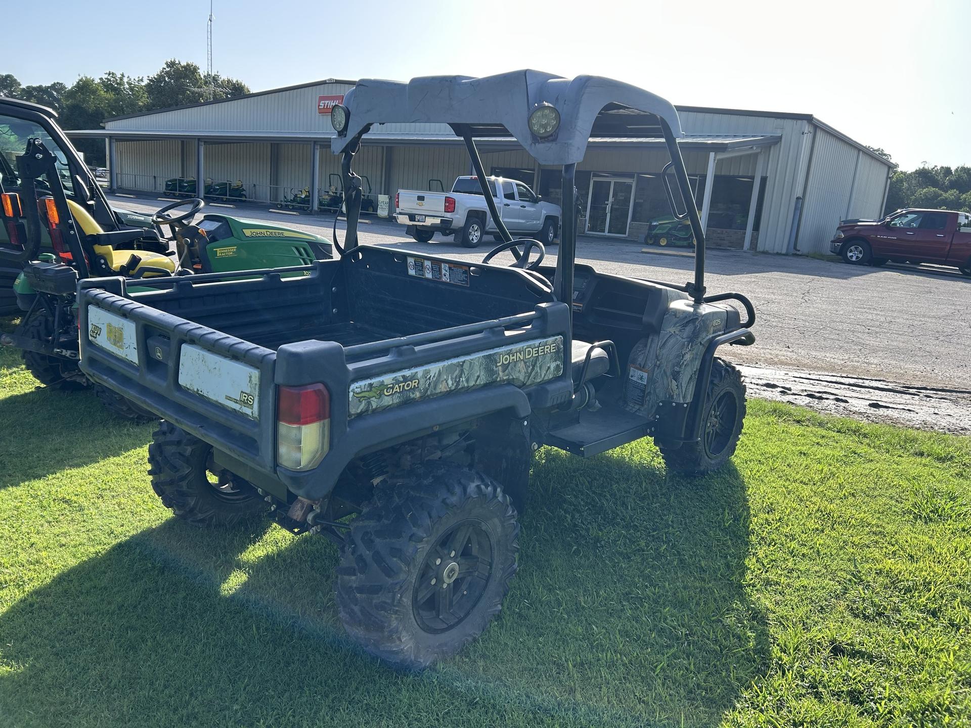 2013 John Deere XUV 825I CAMO Image