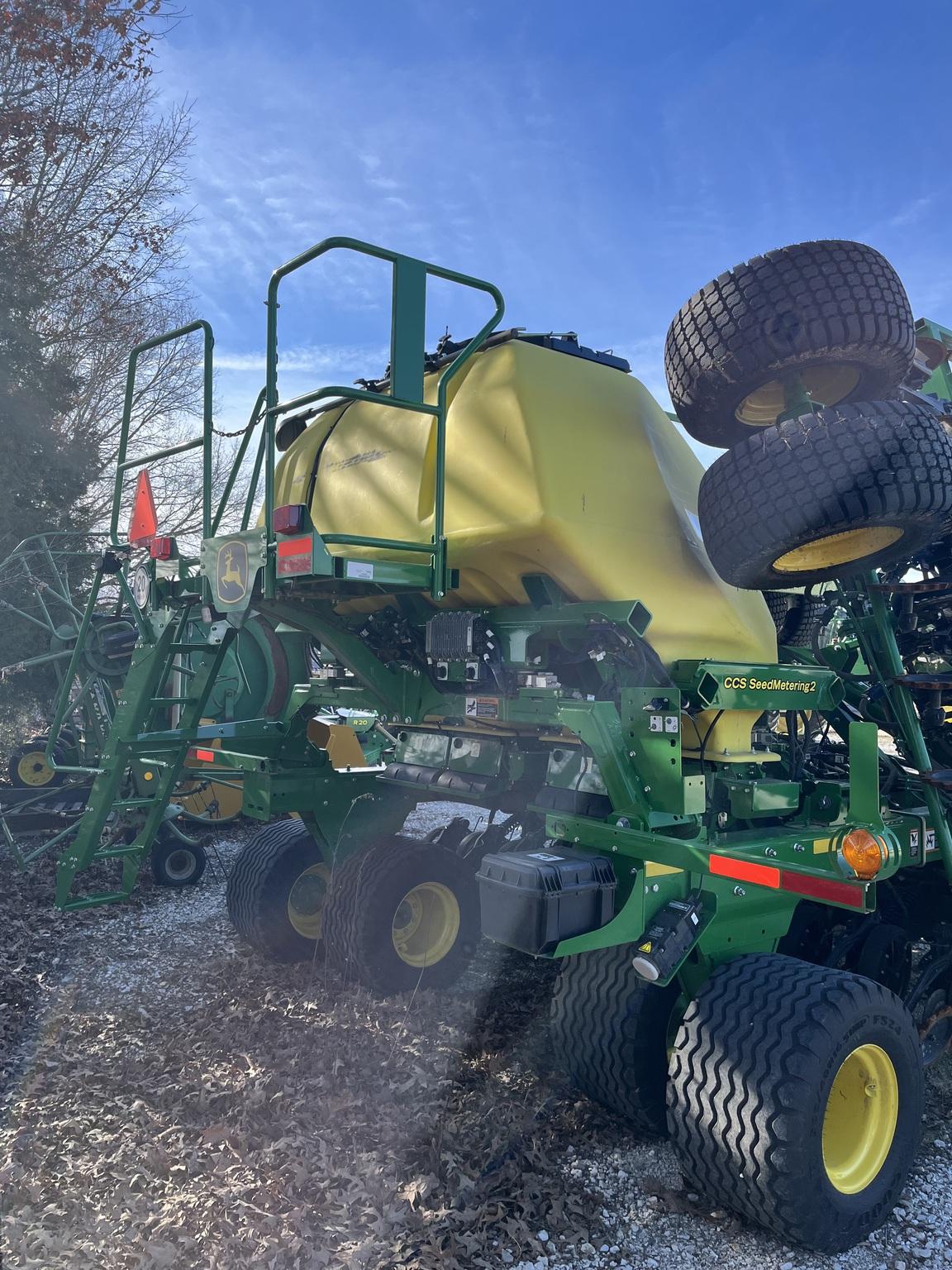 2023 John Deere N530C Image