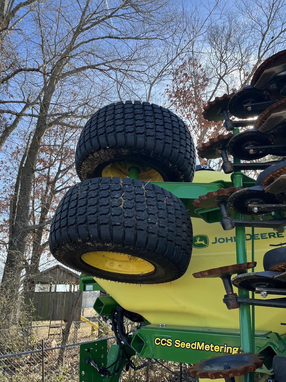2023 John Deere N530C Image