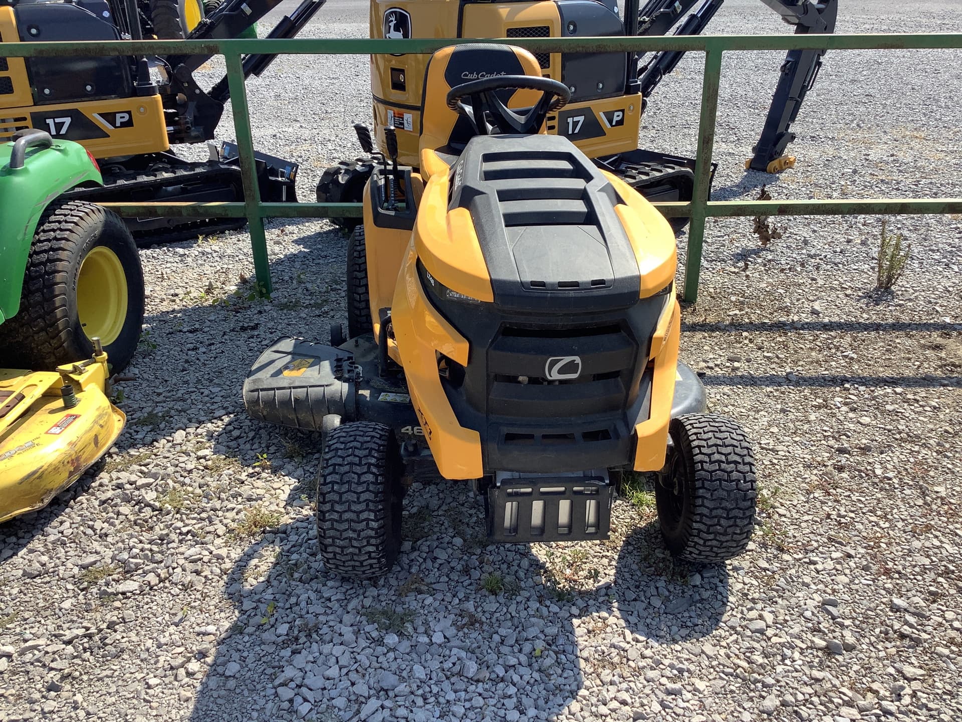2023 Cub Cadet XT1-LT46 Image