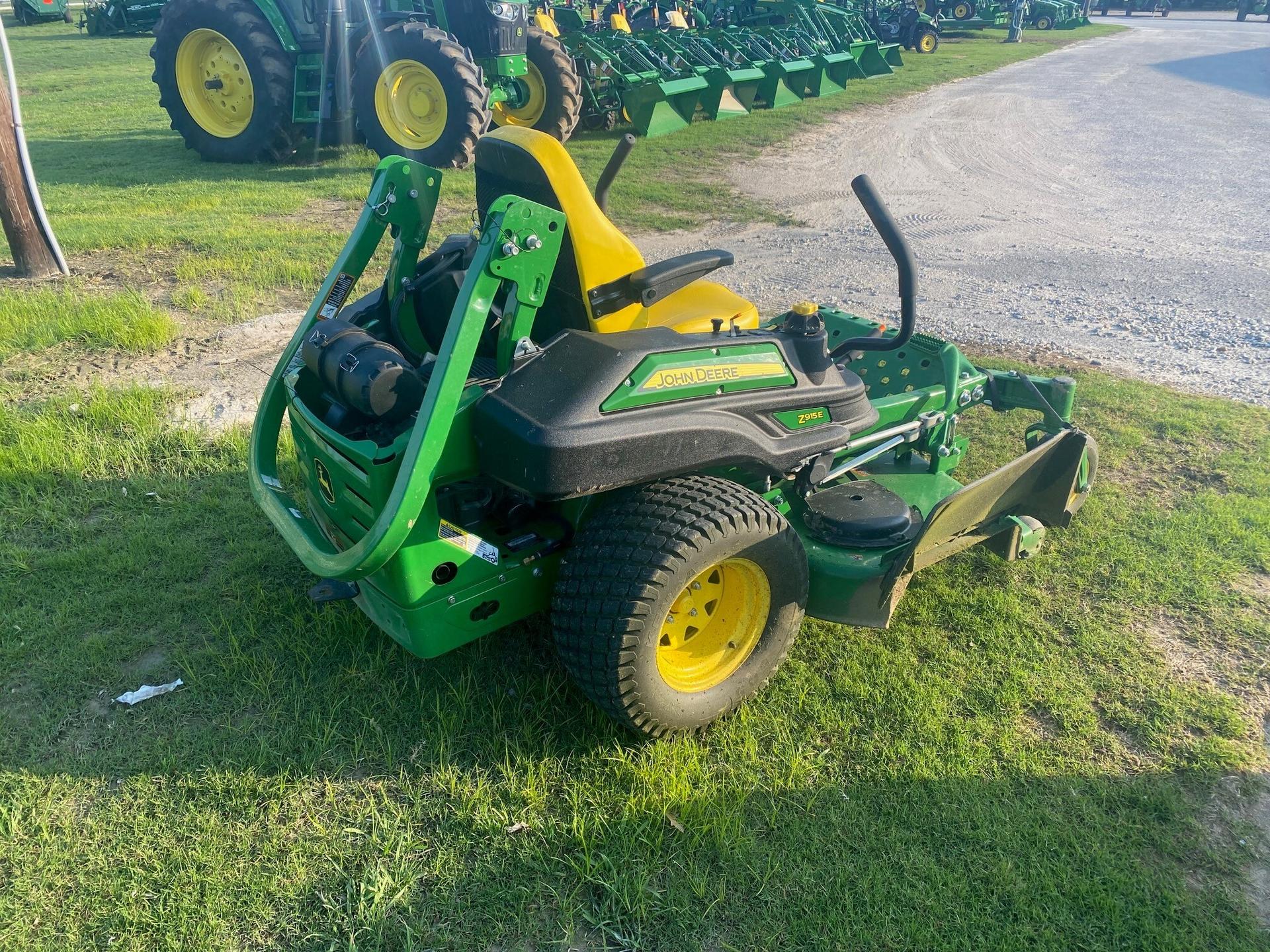 2021 John Deere Z915E Image
