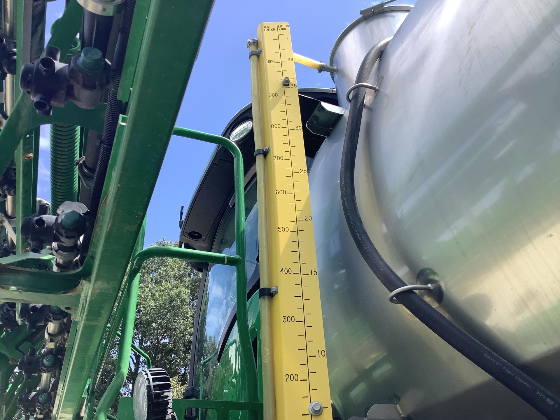 2018 John Deere R4038 Image