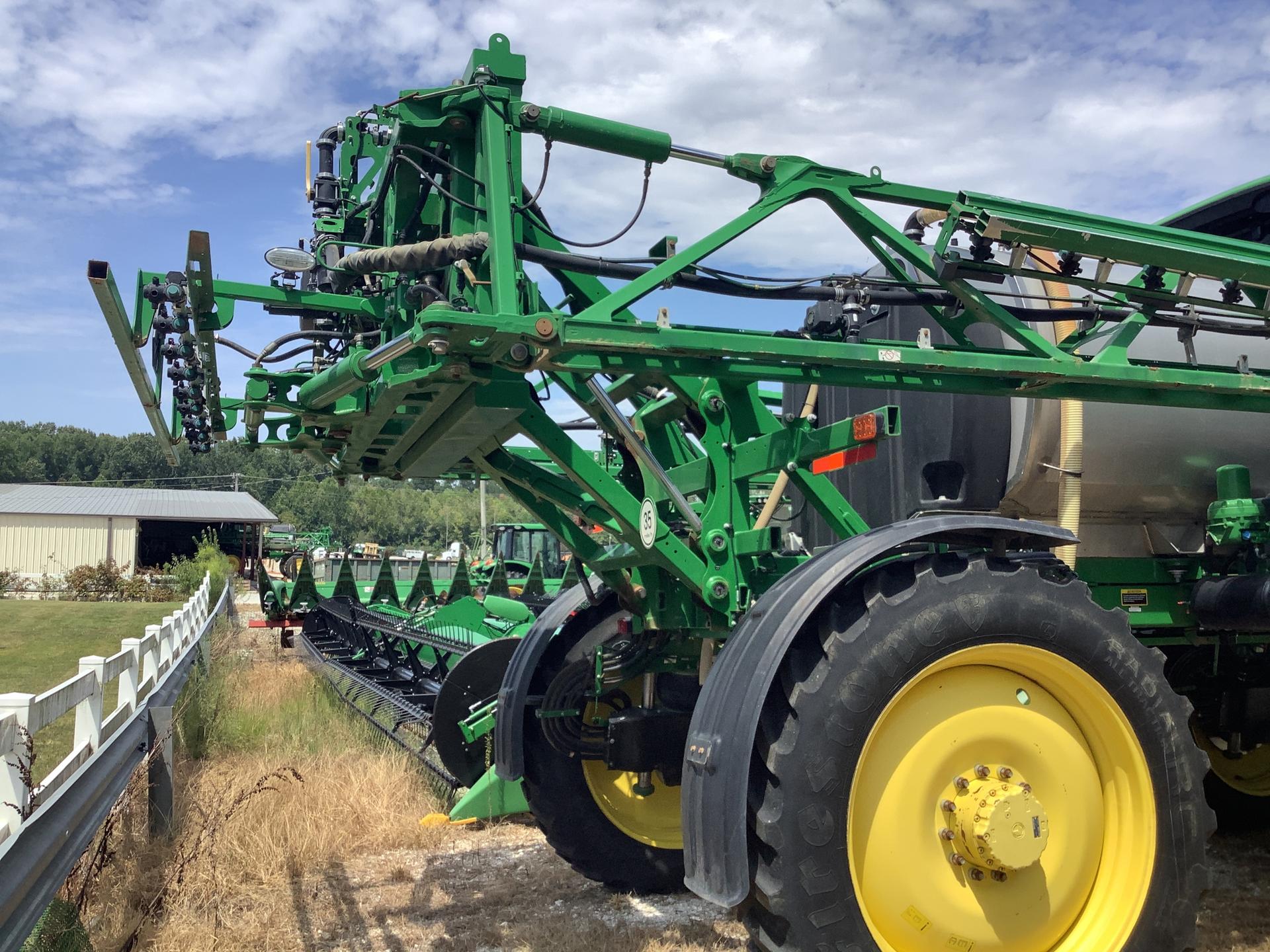2018 John Deere R4038 Image