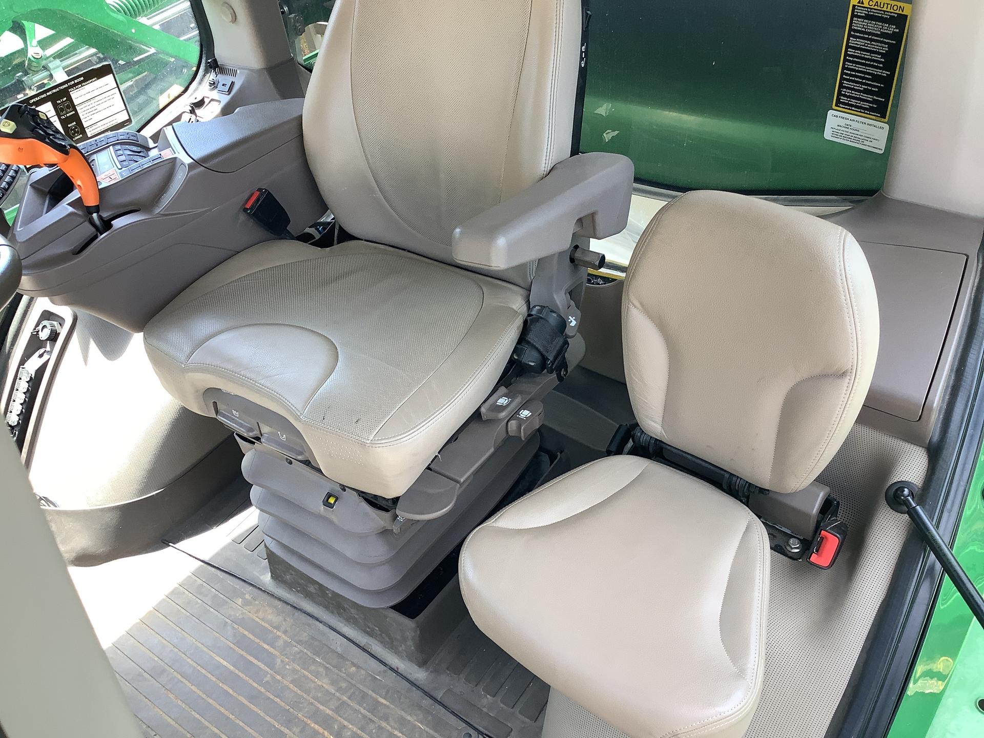 2018 John Deere R4038 Image