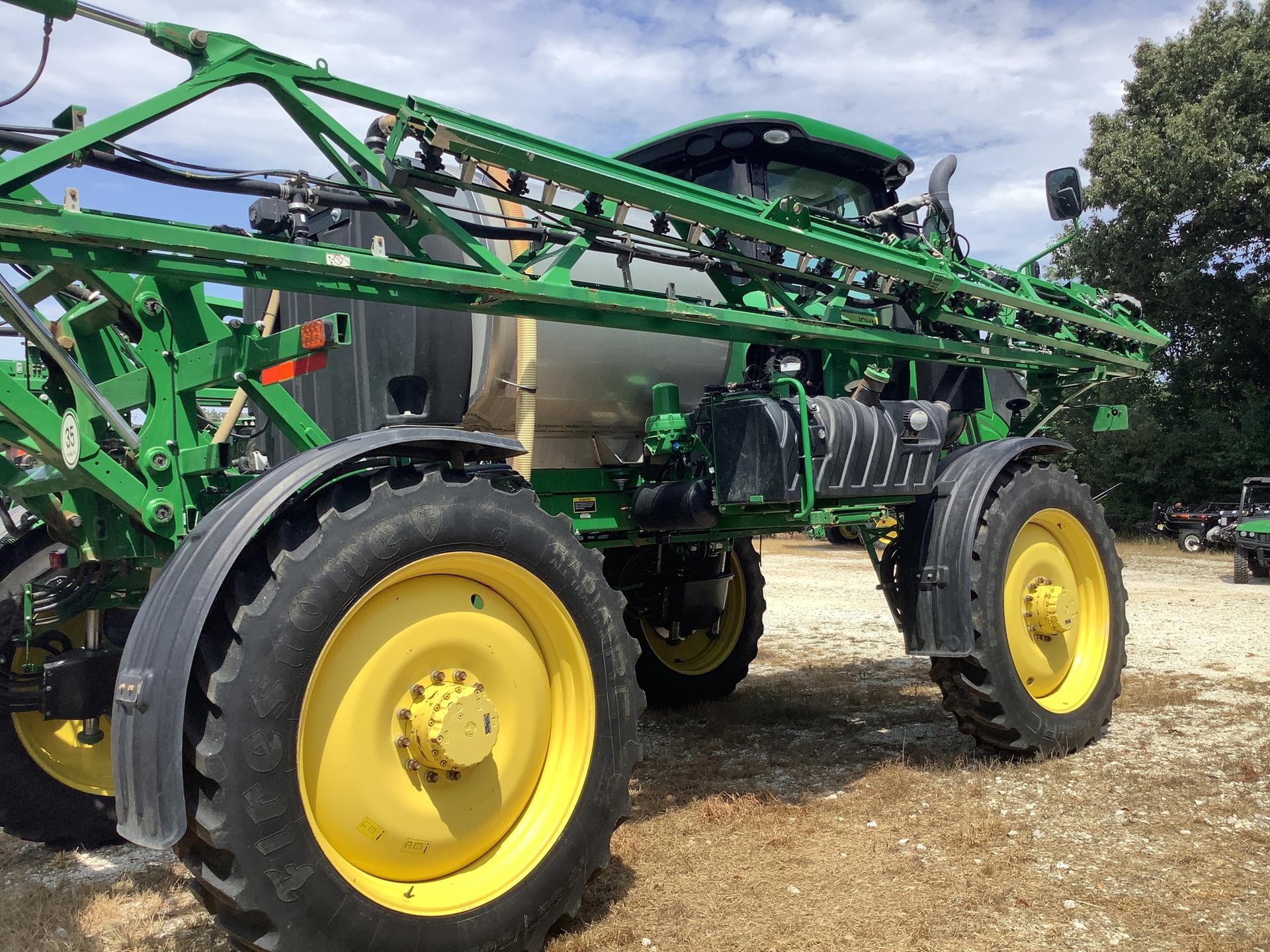 2018 John Deere R4038 Image