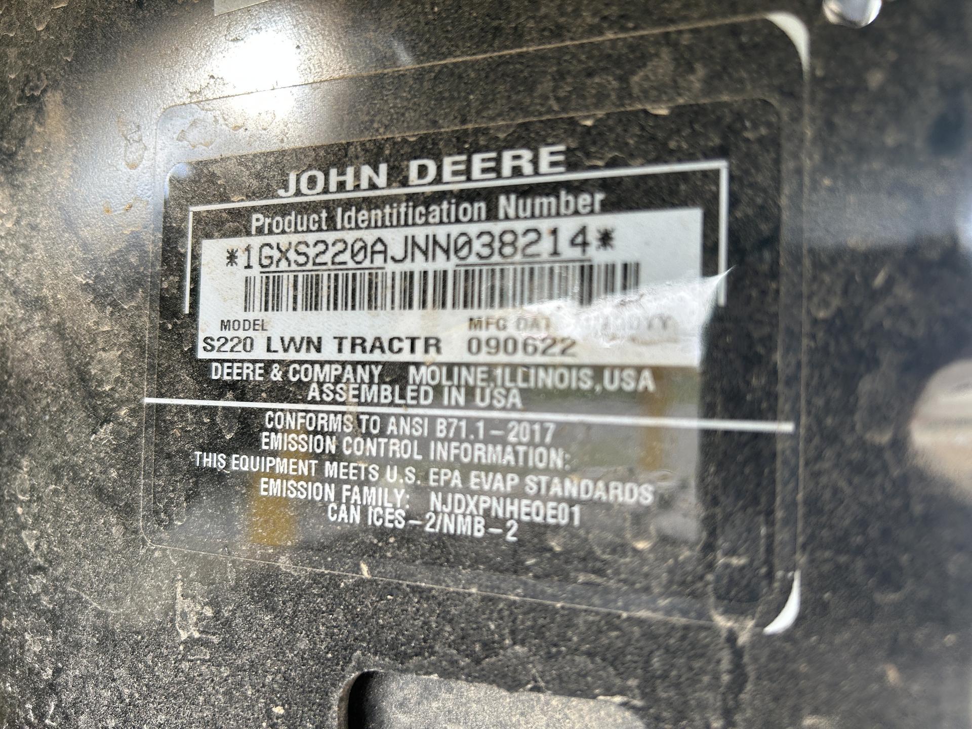 2022 John Deere S220 Image