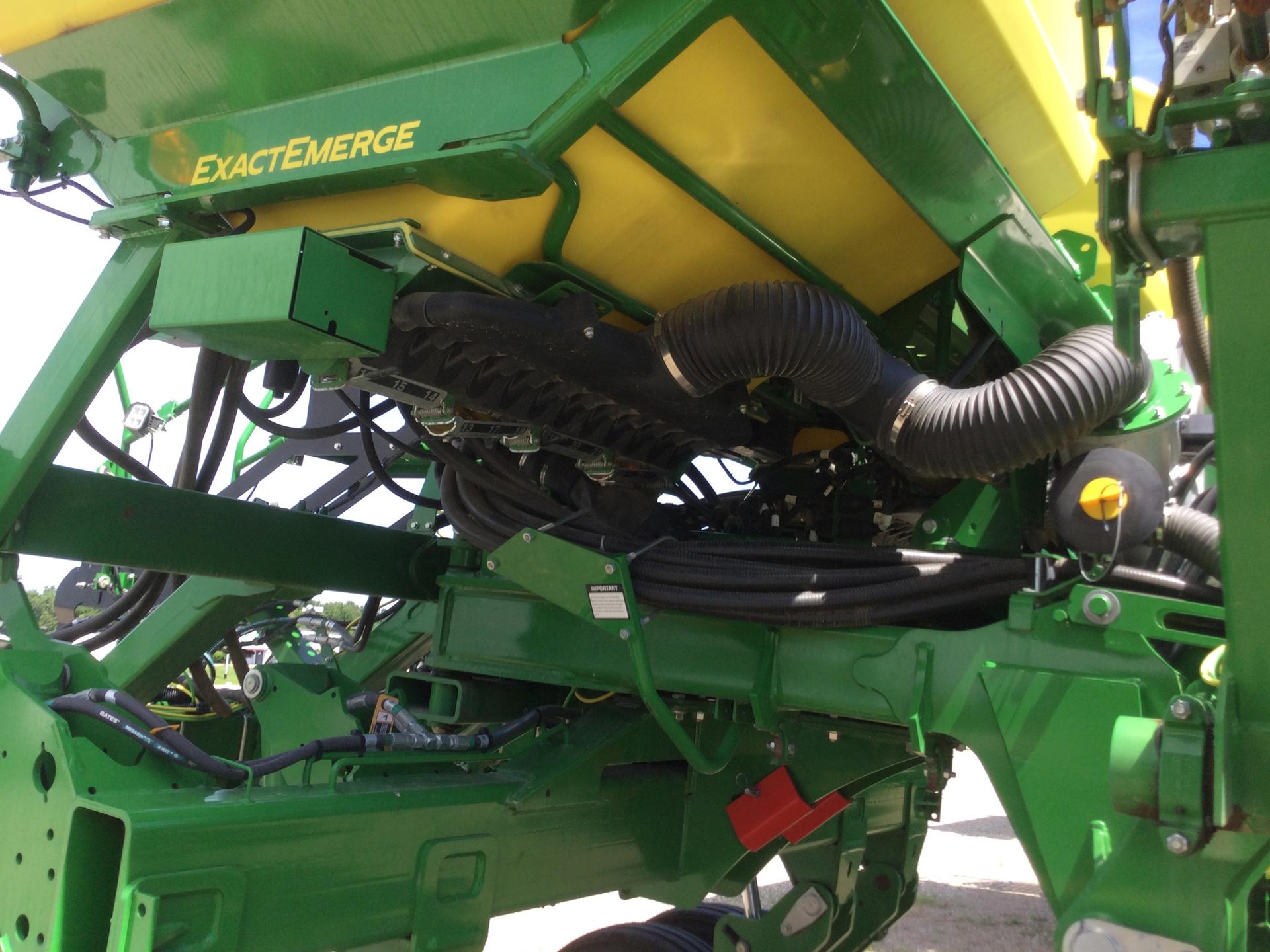 2022 John Deere 1795 Image