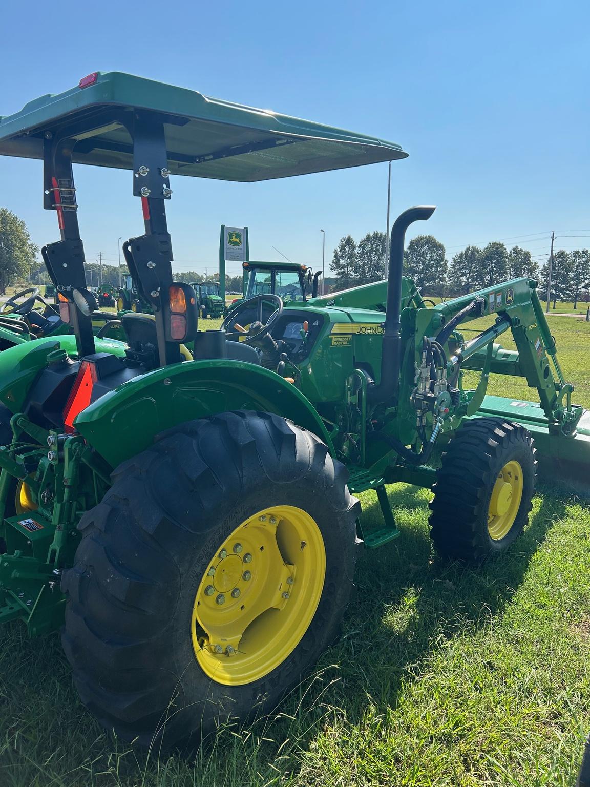 2016 John Deere 5055E Image