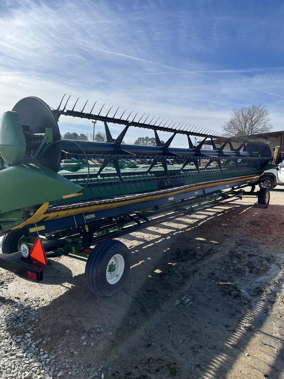 2012 John Deere 635FD Image
