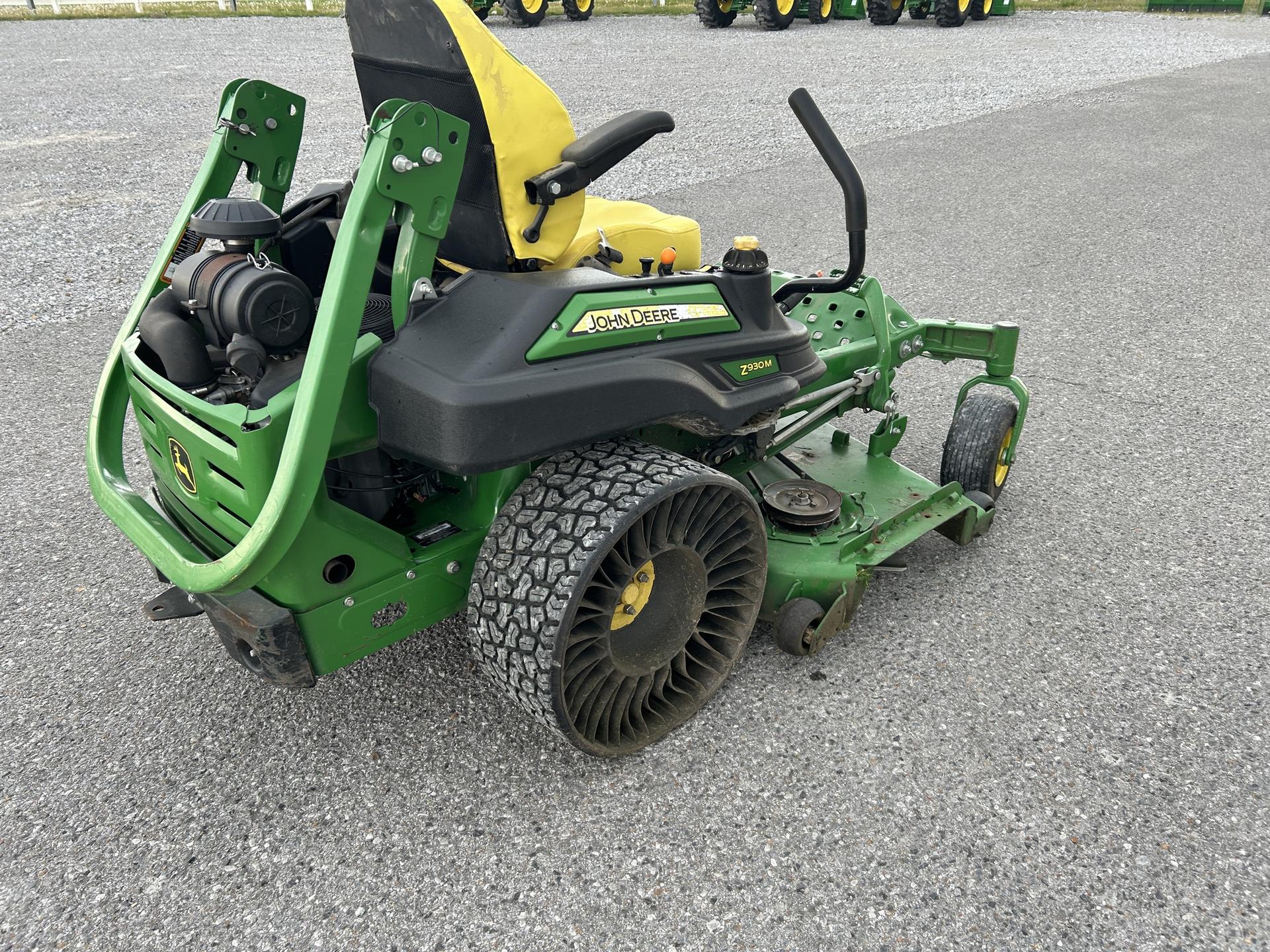 2021 John Deere Z930M Image