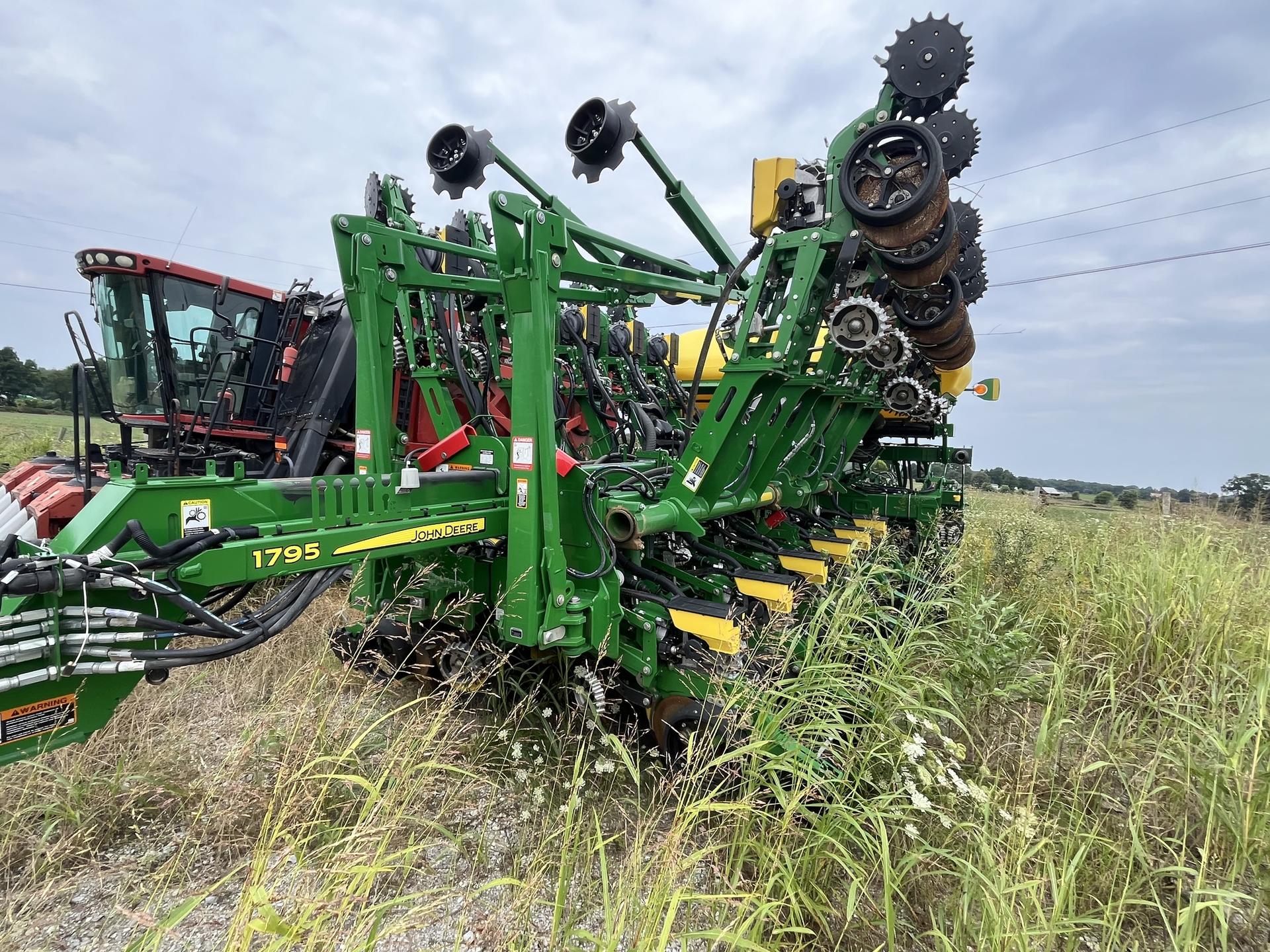 2021 John Deere 1795 Image