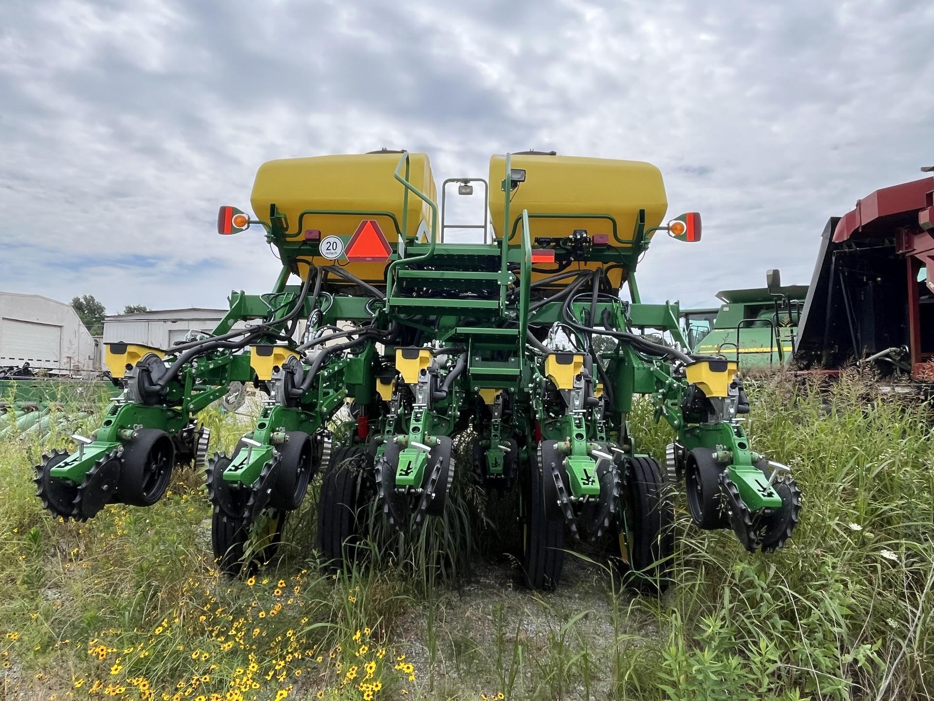 2021 John Deere 1795 Image