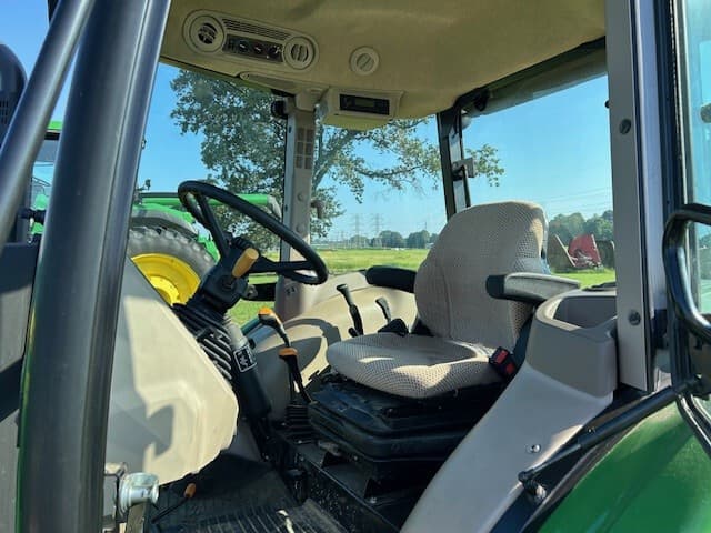 2021 John Deere 5065E Image